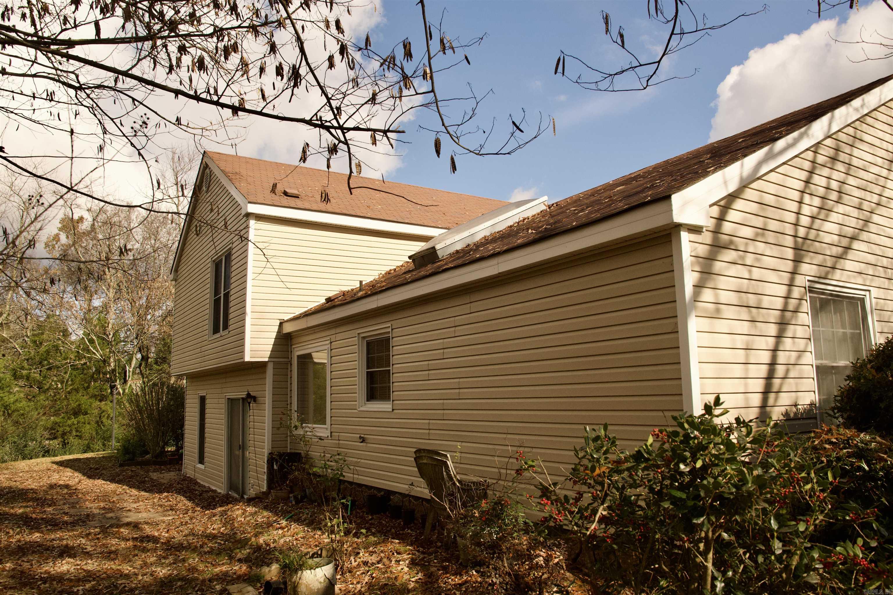 208 Ridge One Circle Property Photo 4