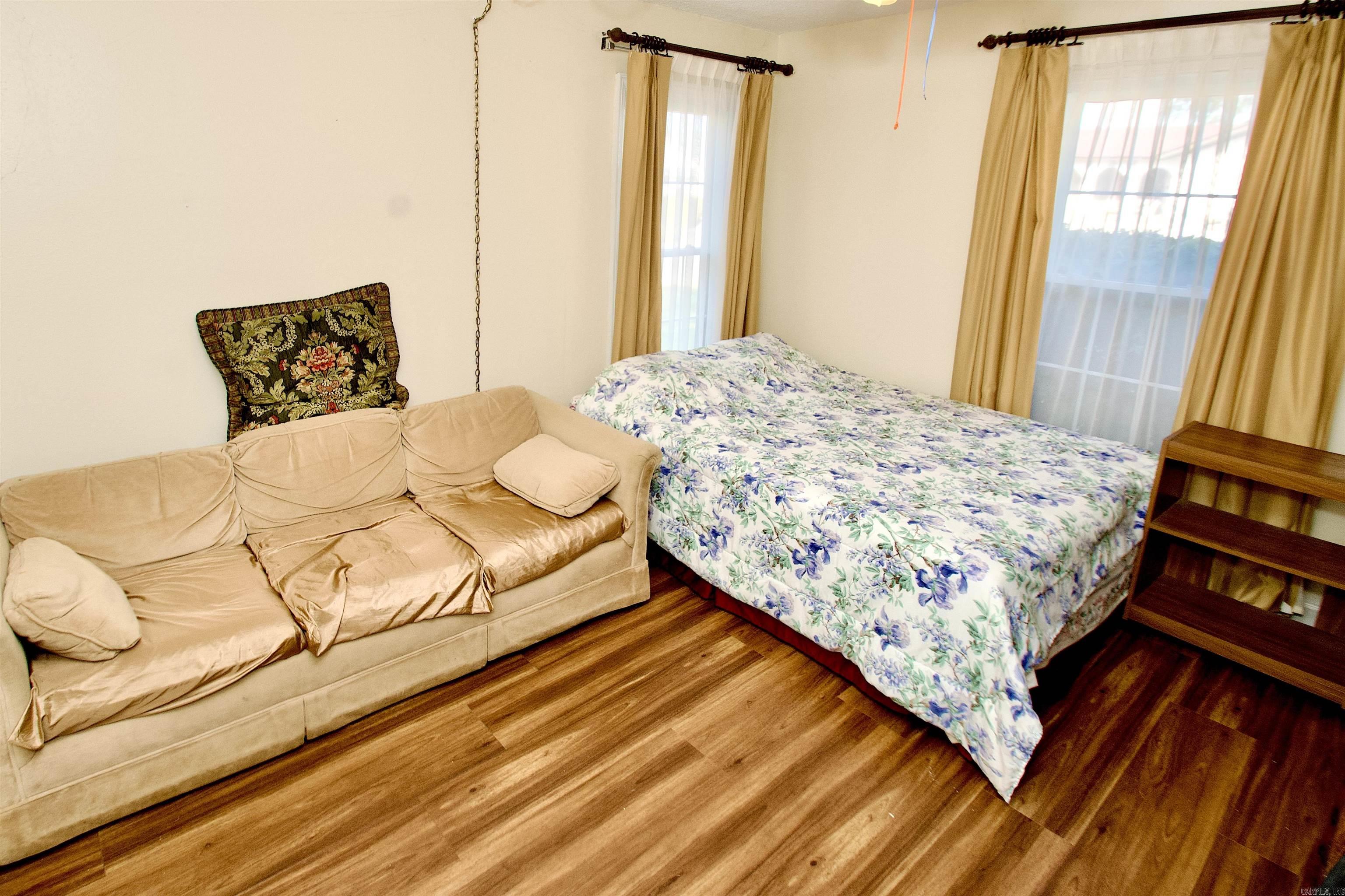 208 Ridge One Circle Property Photo 22