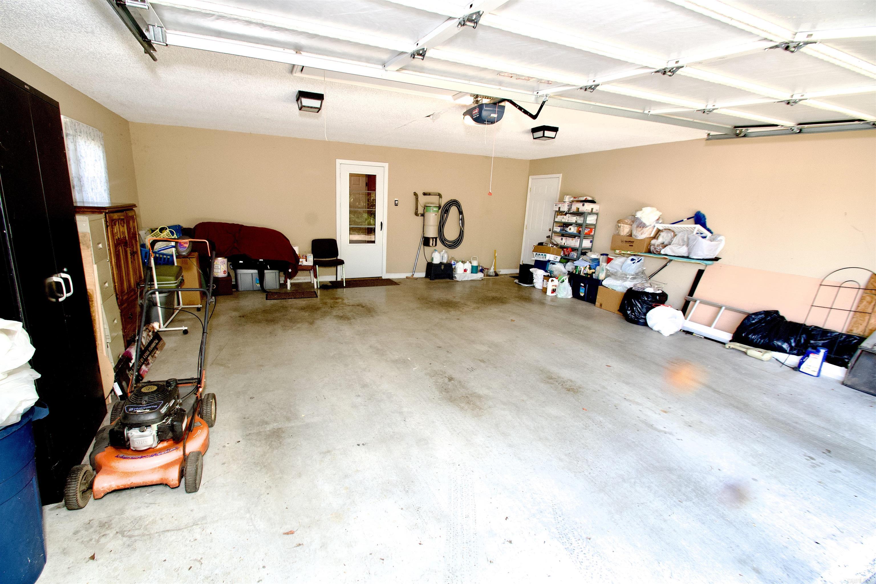 208 Ridge One Circle Property Photo 37