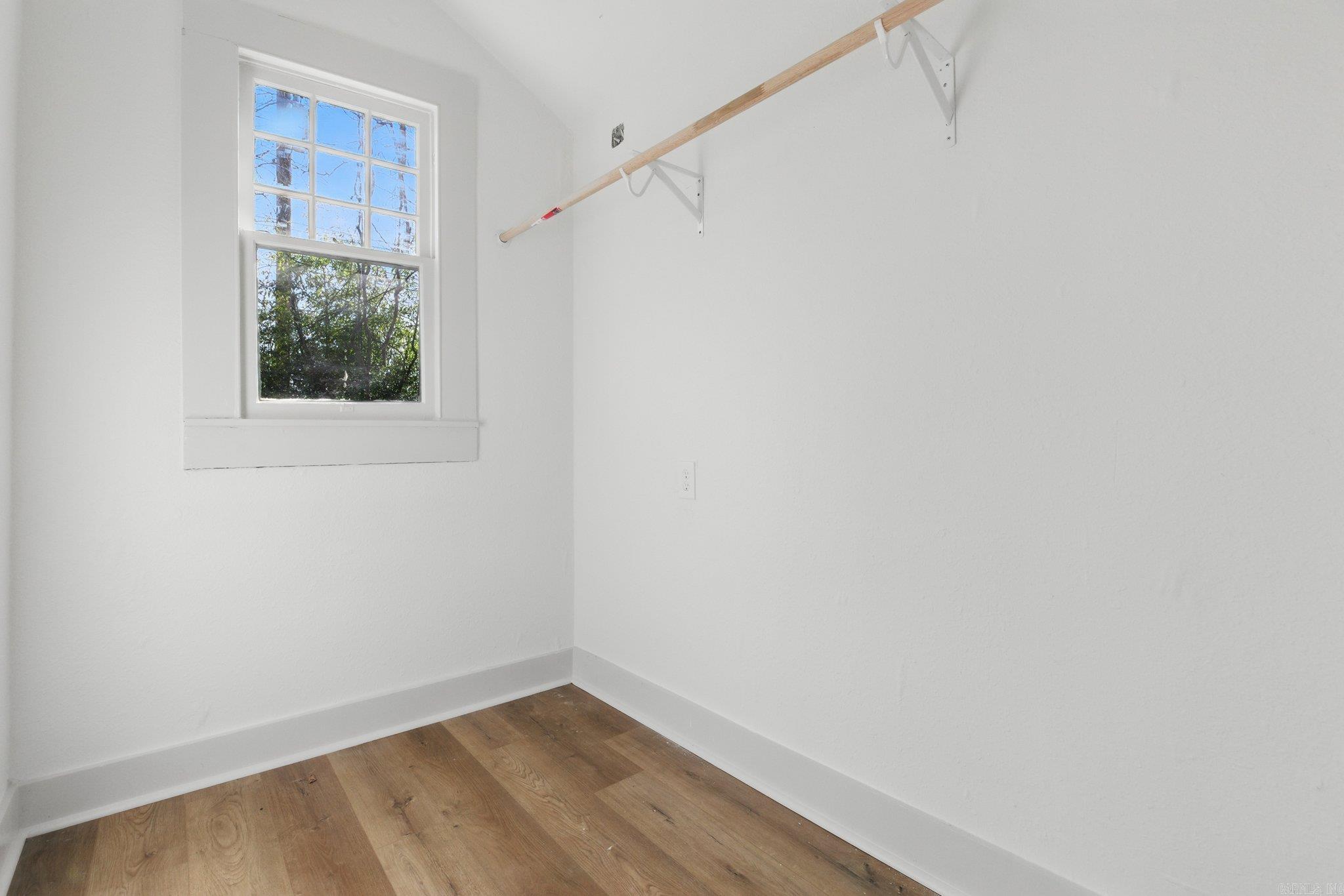 722 South Market Property Photo 7
