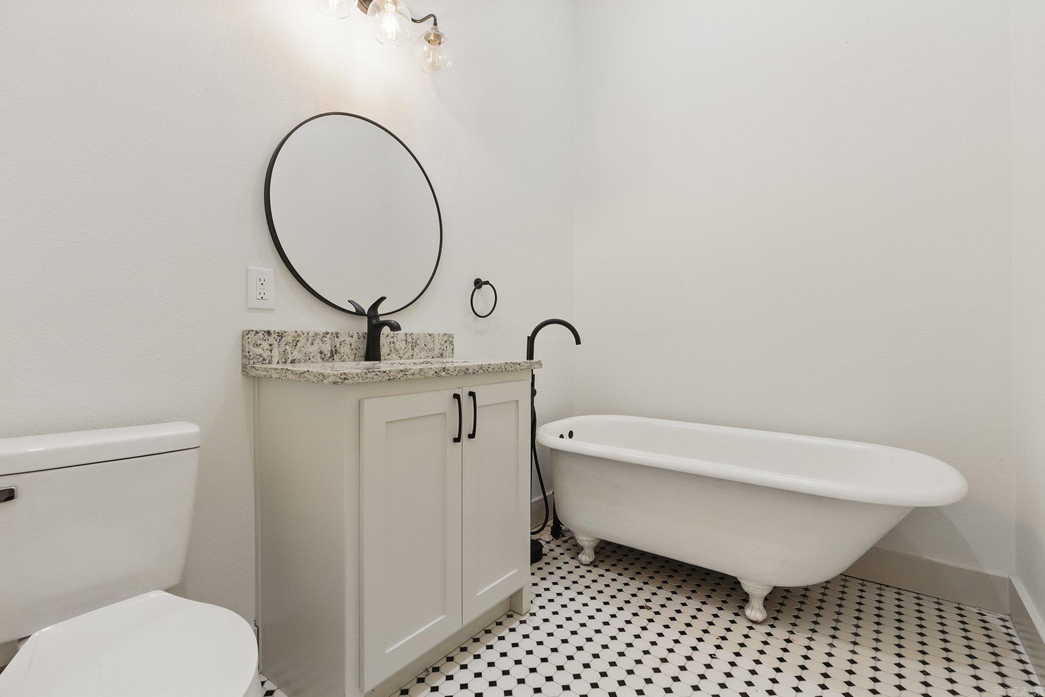 722 South Market Property Photo 10