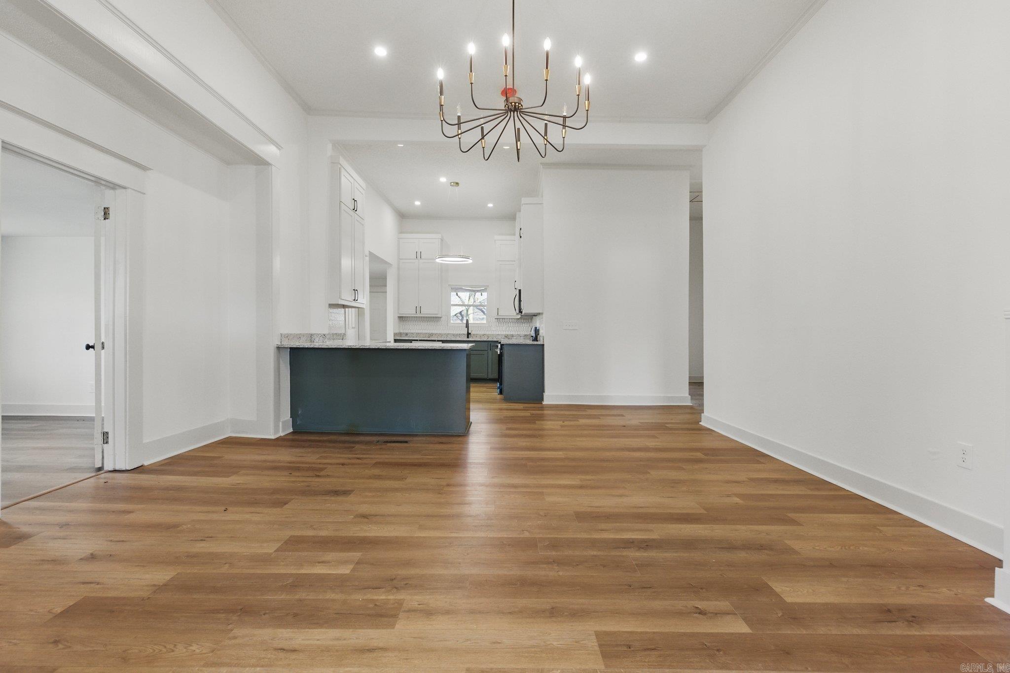 722 South Market Property Photo 23