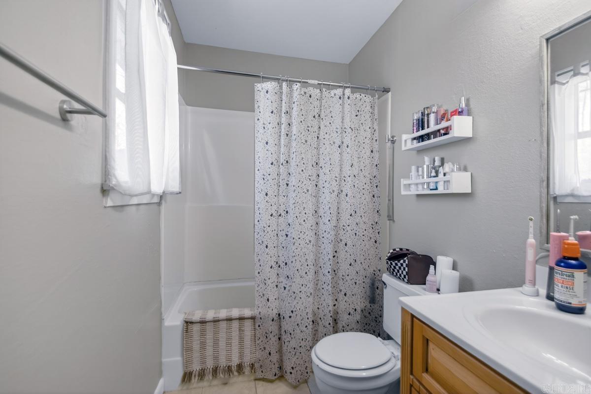 1520 Maple Street Property Photo 13