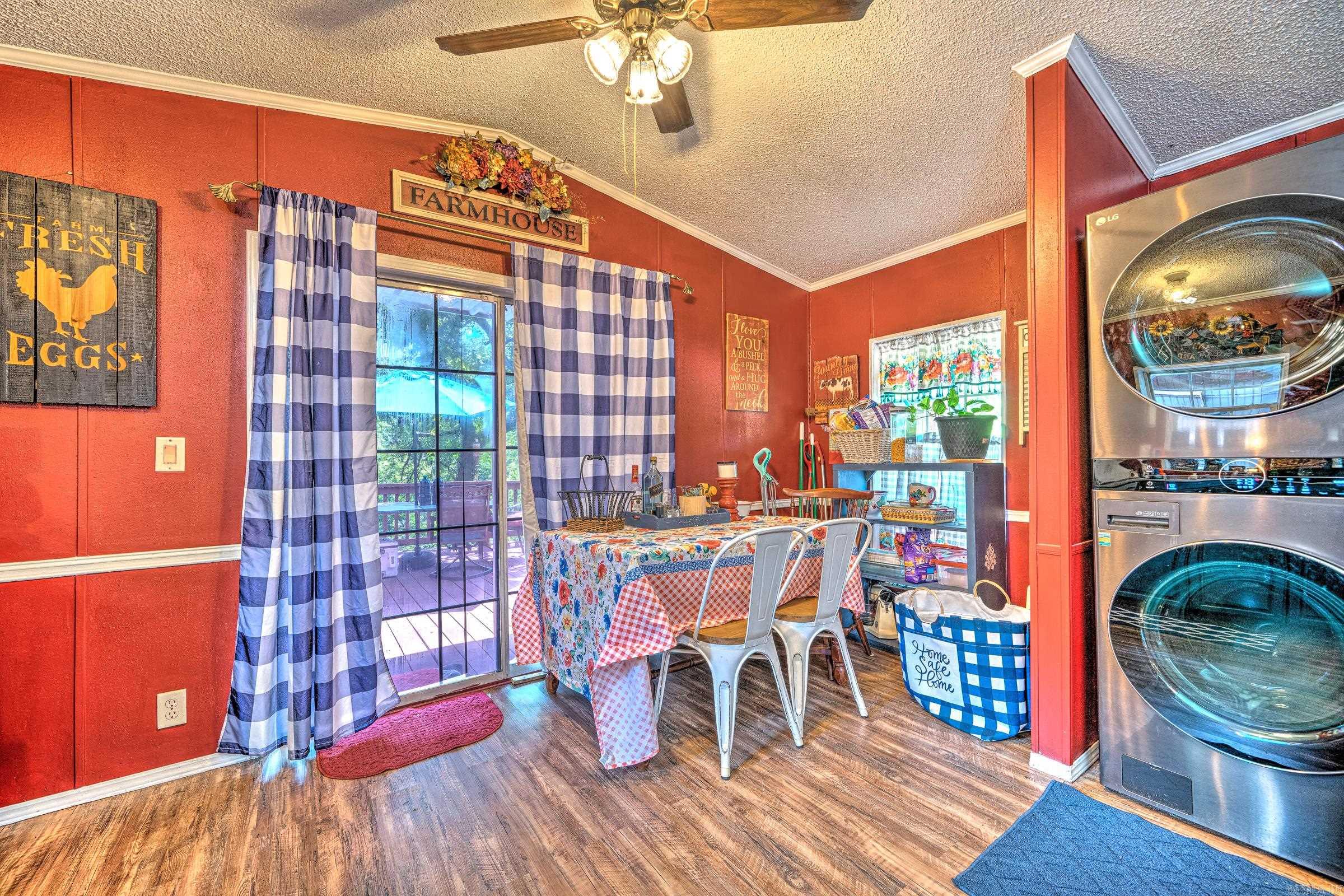 1734 Crosstrails Road Property Photo 13
