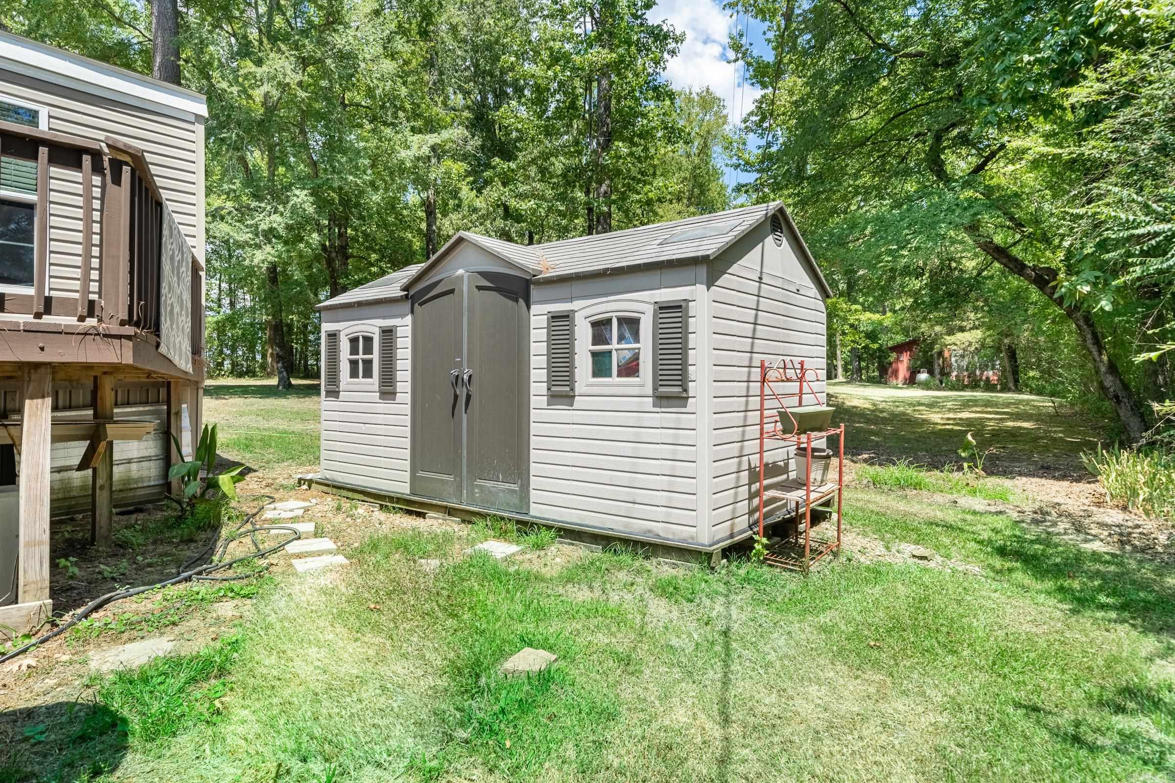 1734 Crosstrails Road Property Photo 38