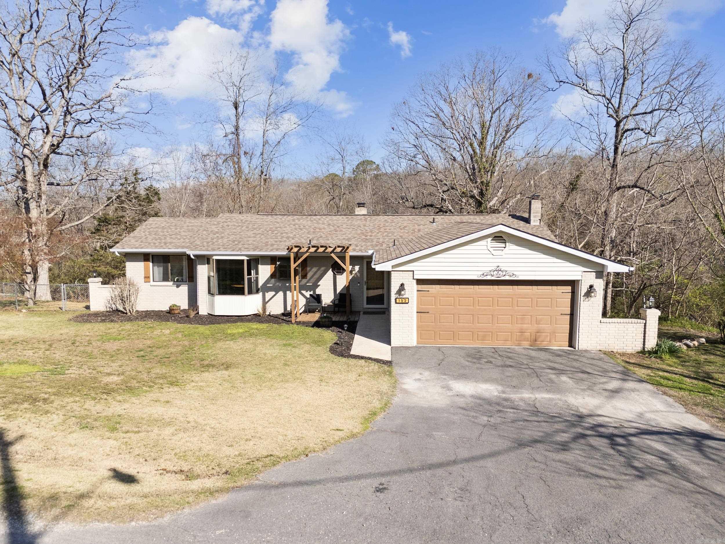 152 Blou Clower Point Property Photo 1