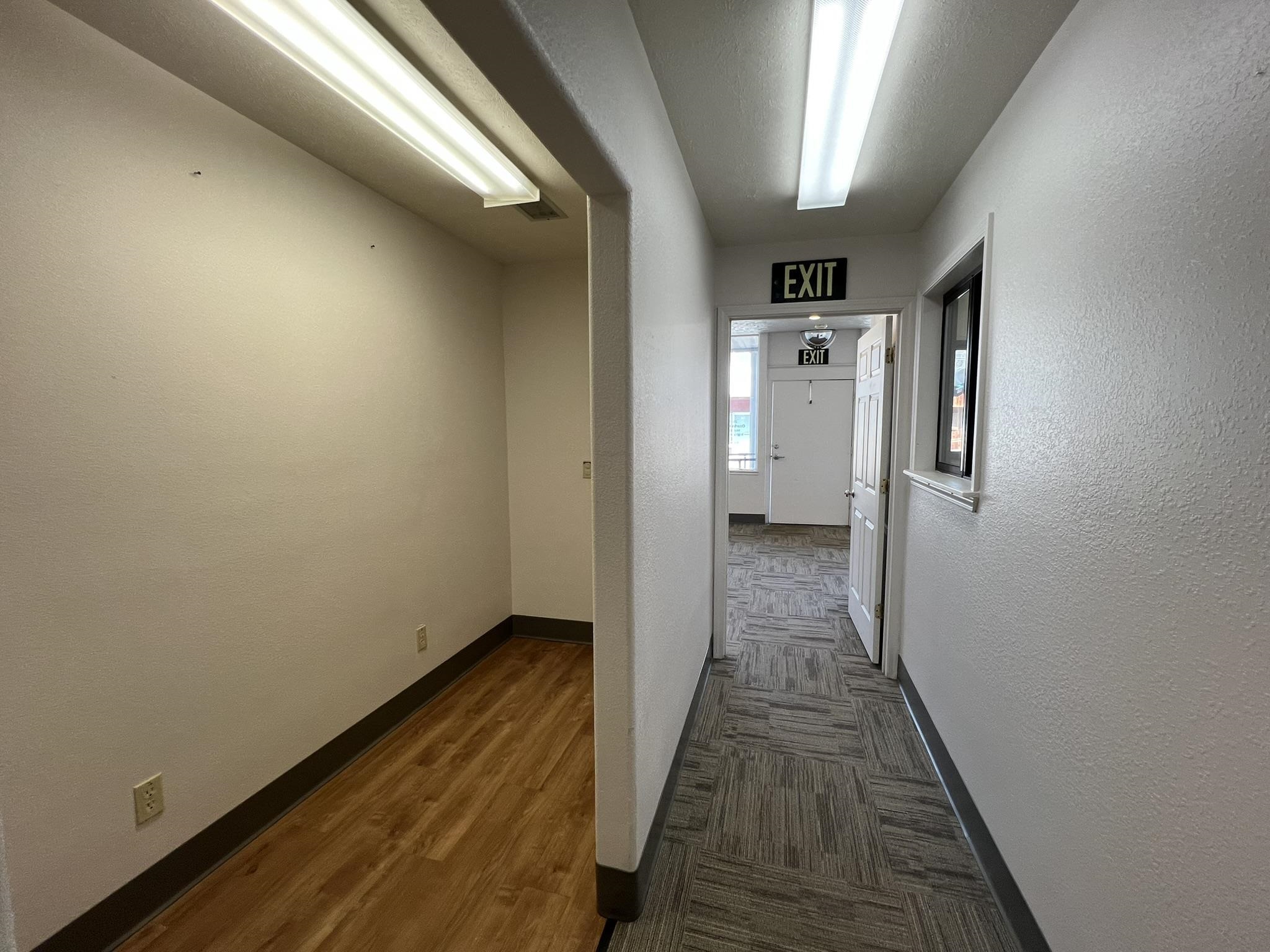 260 Main Street Property Photo 8