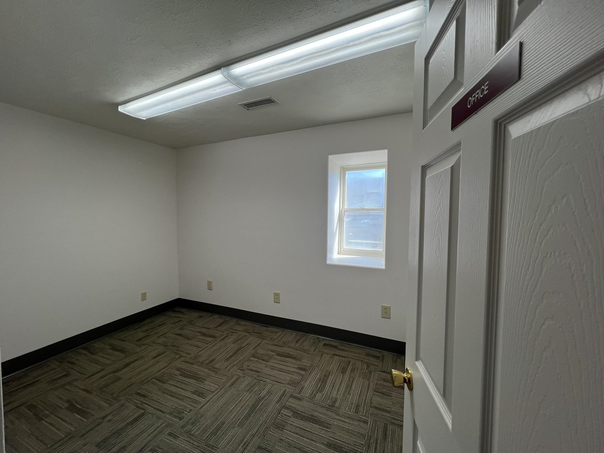 260 Main Street Property Photo 15