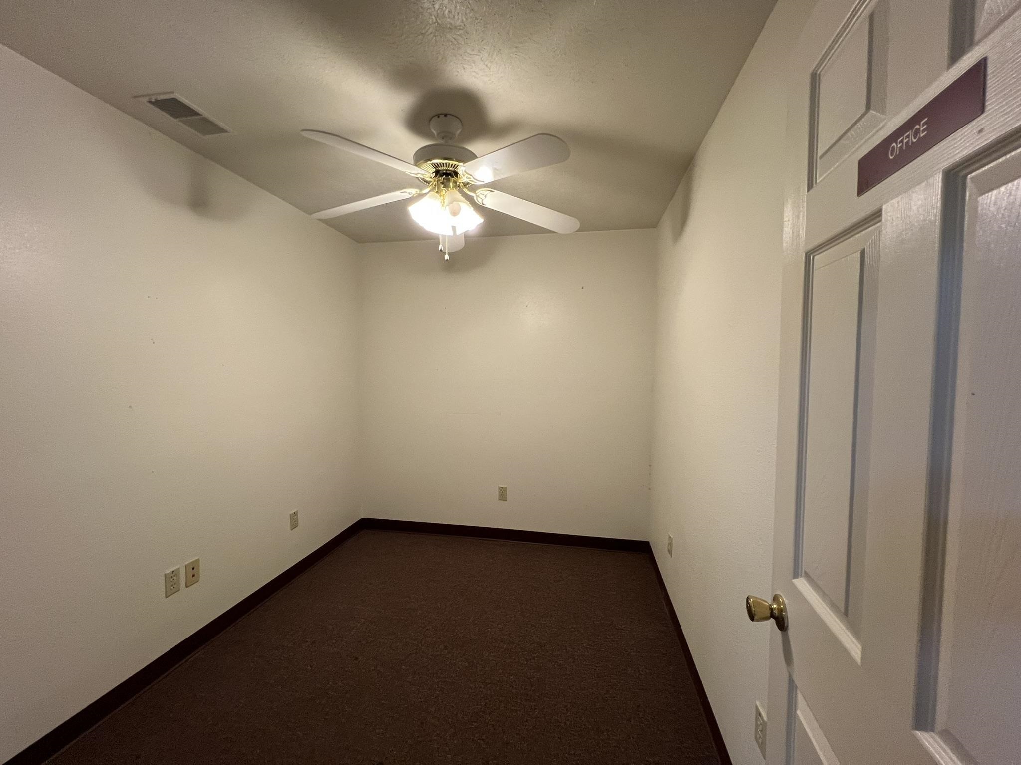 260 Main Street Property Photo 25