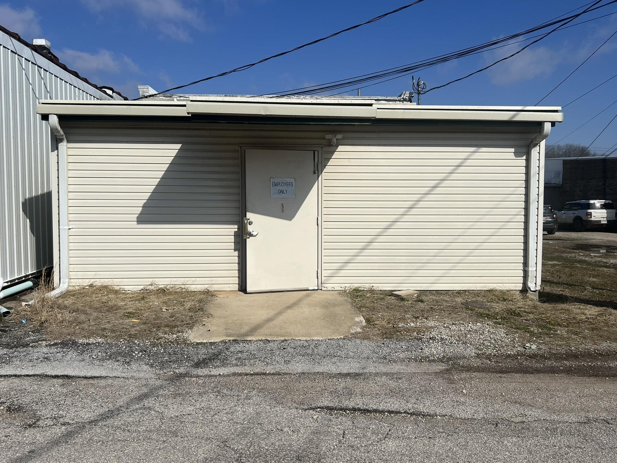 260 Main Street Property Photo 27