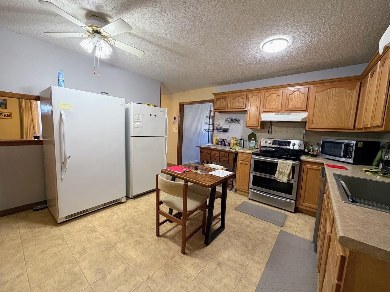 316 N Nightingale Drive Property Photo 9