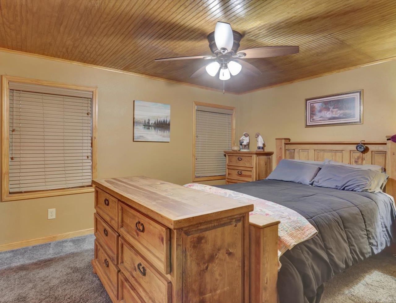 126 Oakridge Property Photo 16