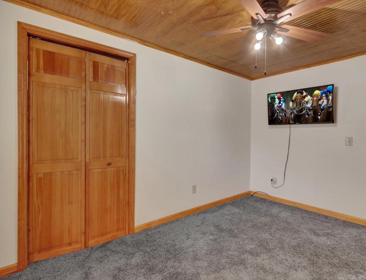 126 Oakridge Property Photo 22