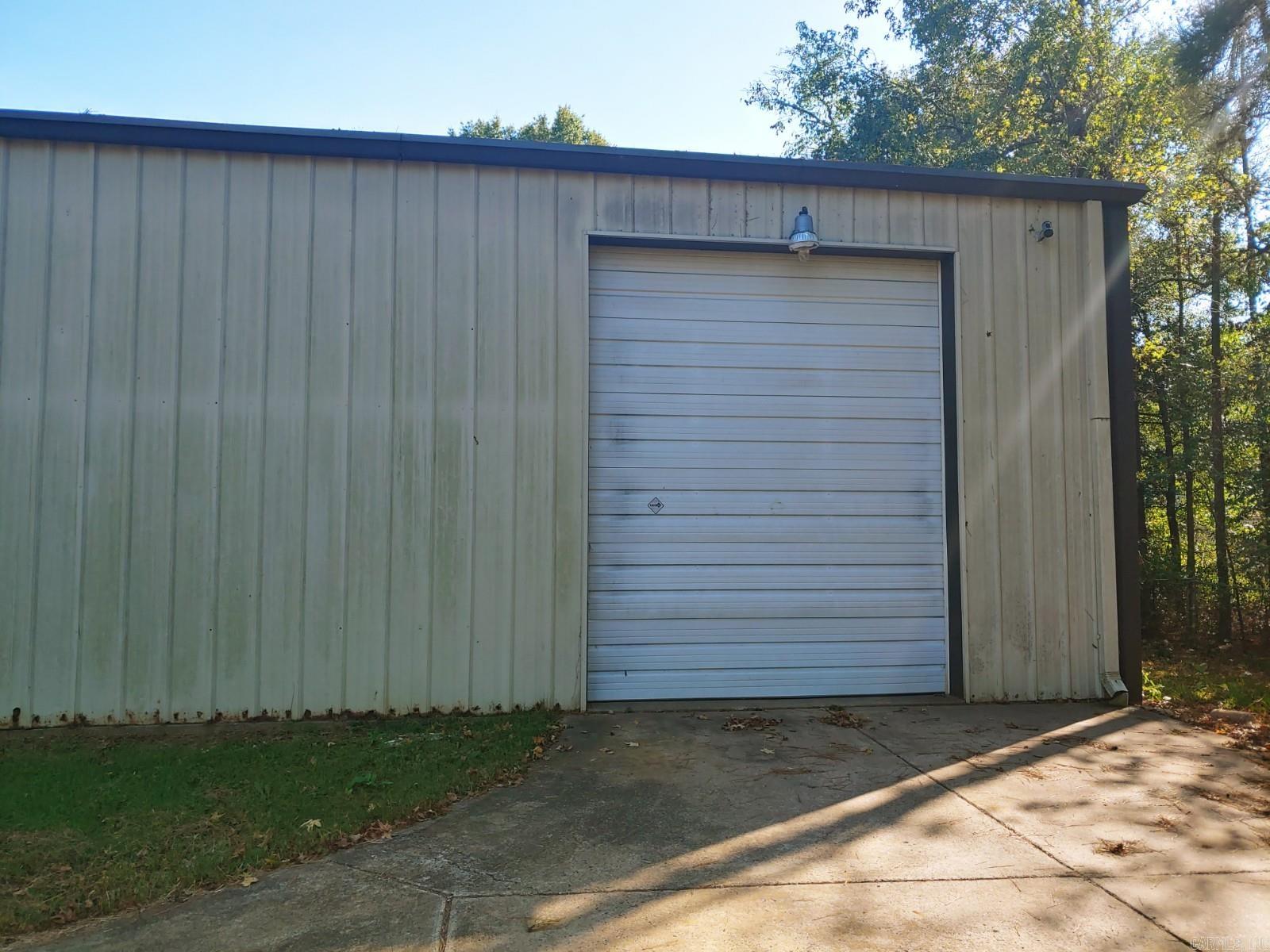 21505 Hwy 365 N Property Photo 20