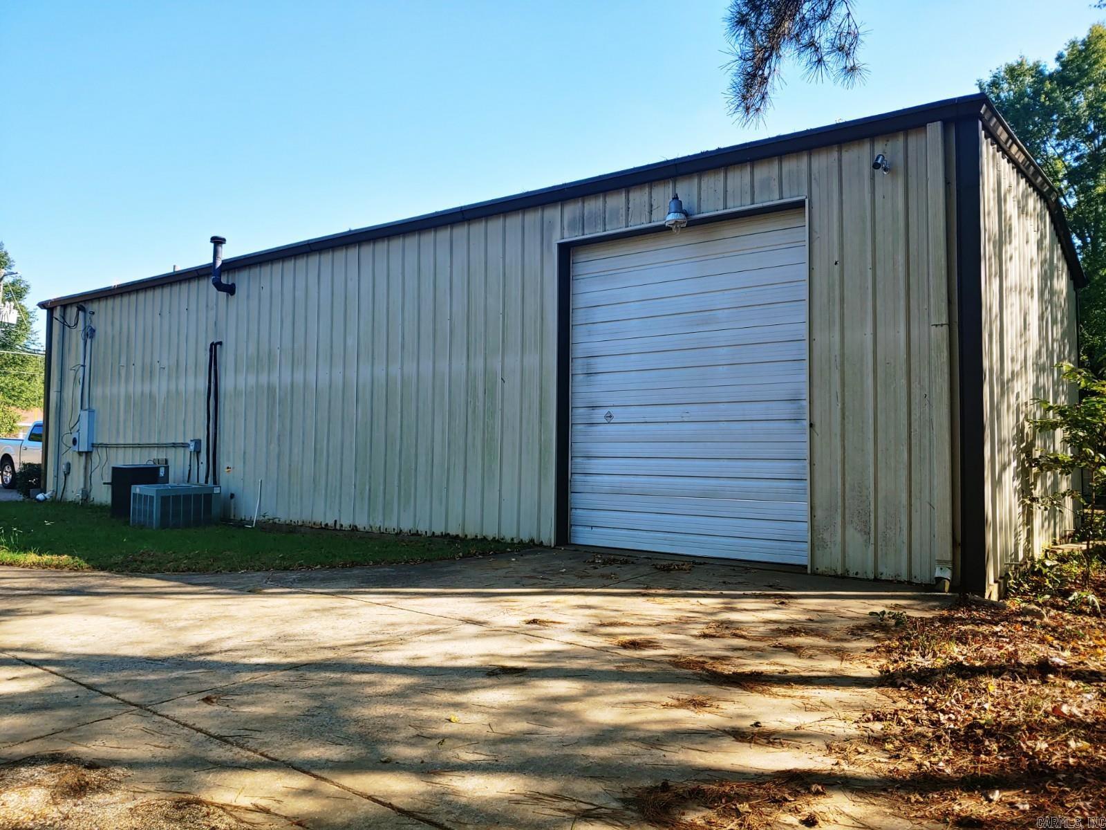 21505 Hwy 365 N Property Photo 21