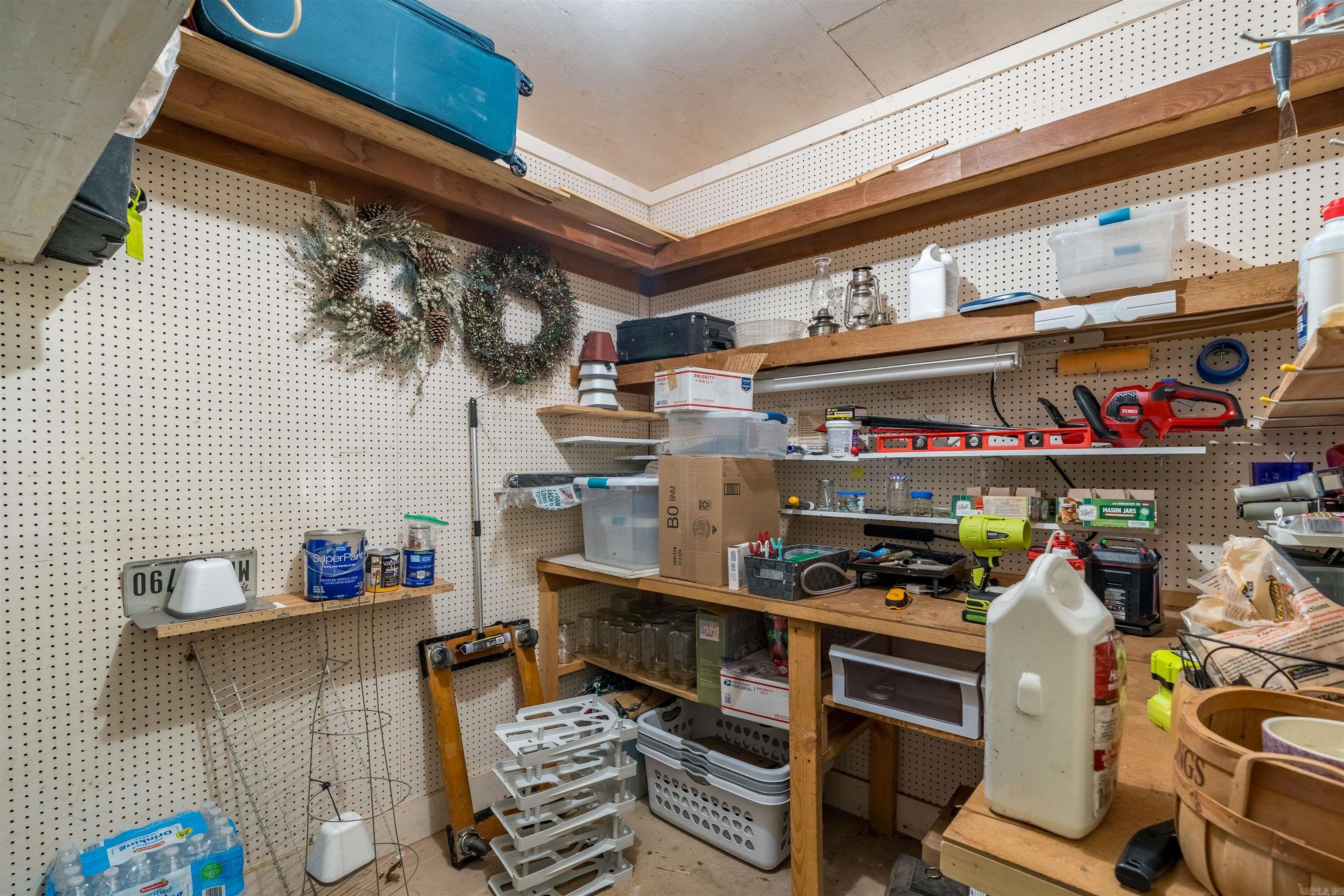 88 Arias Way Property Photo 7