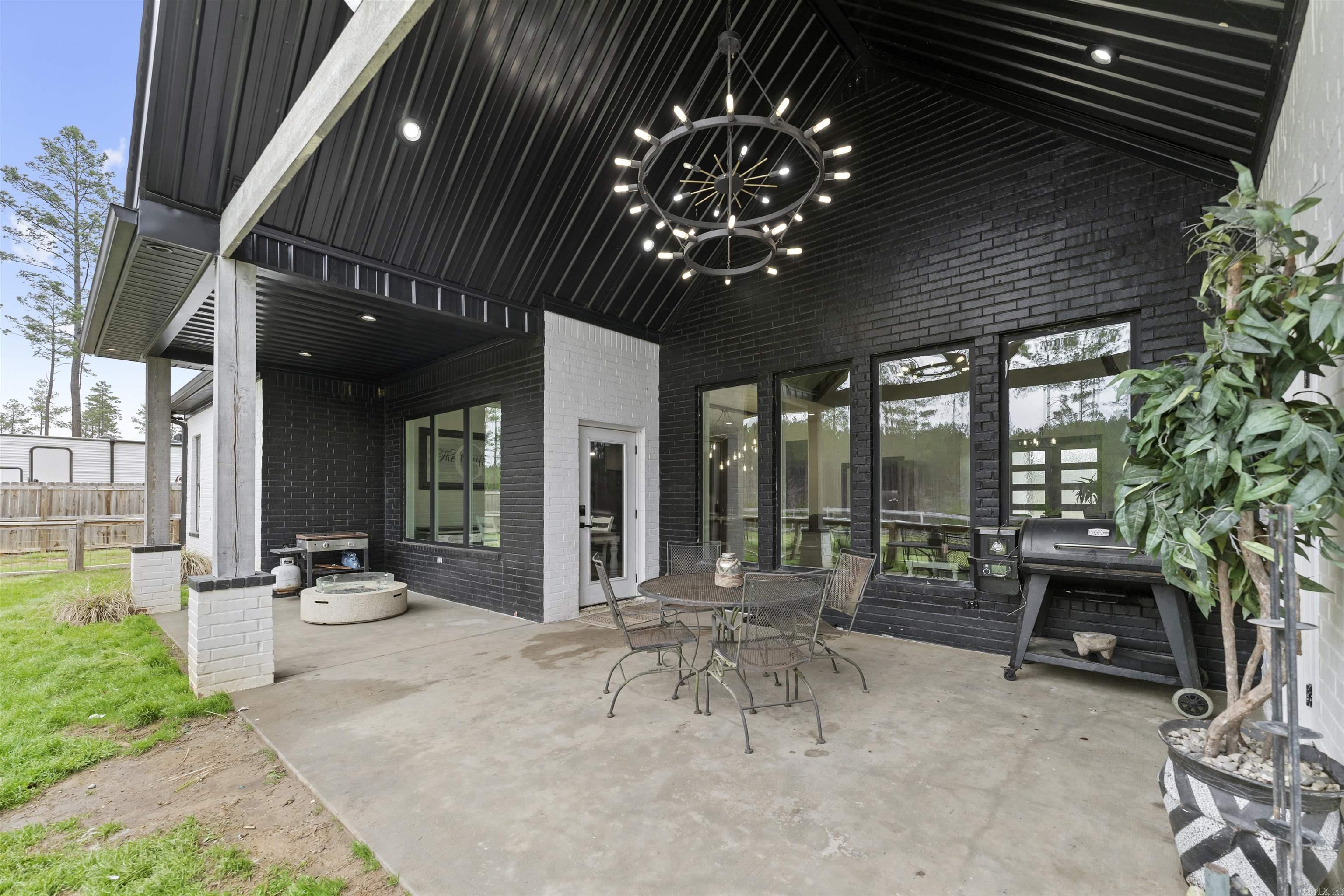 2065 Canyon Creek Parkway Property Photo 42