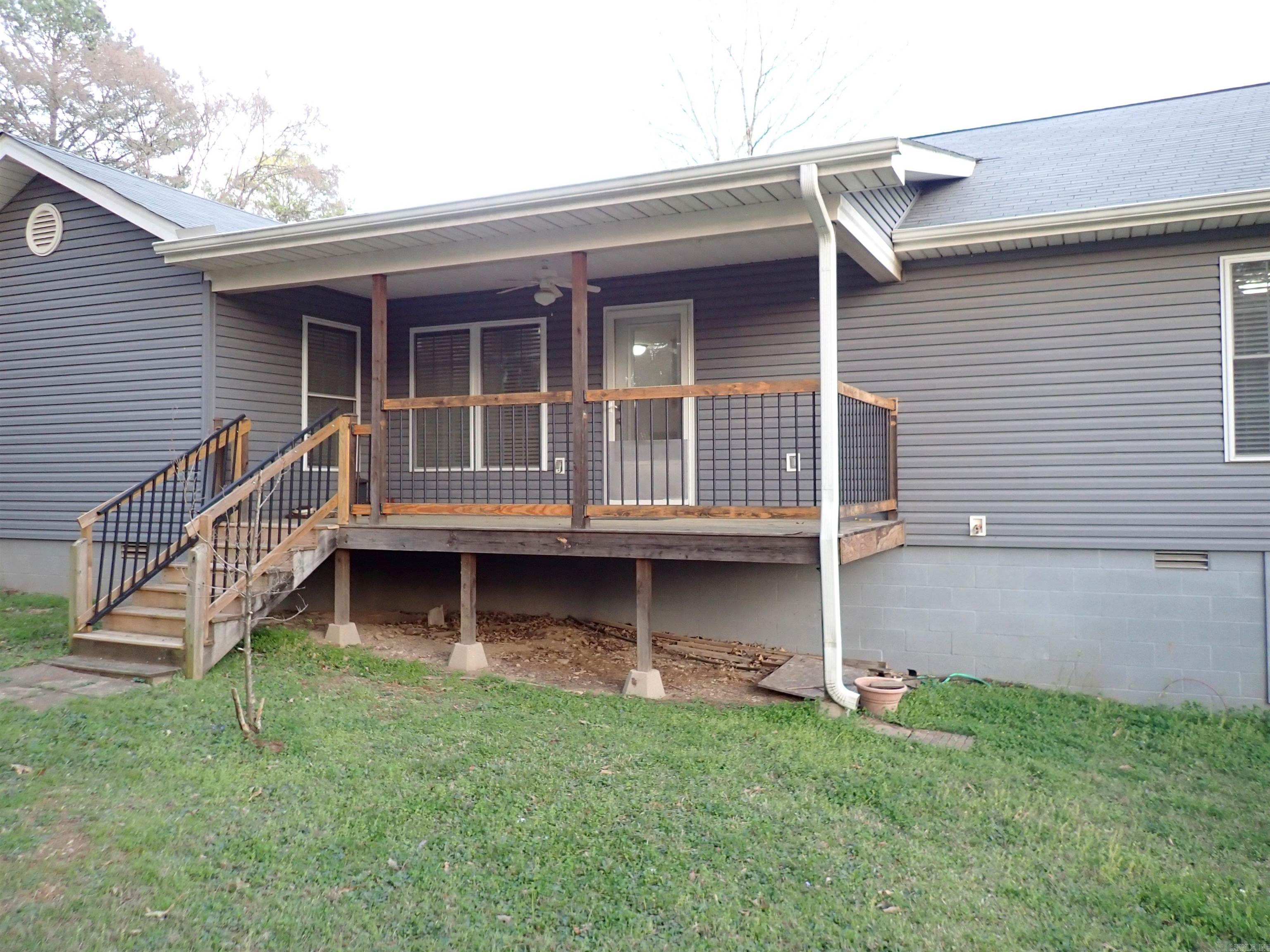 125 Shore Acres Drive Property Photo 12