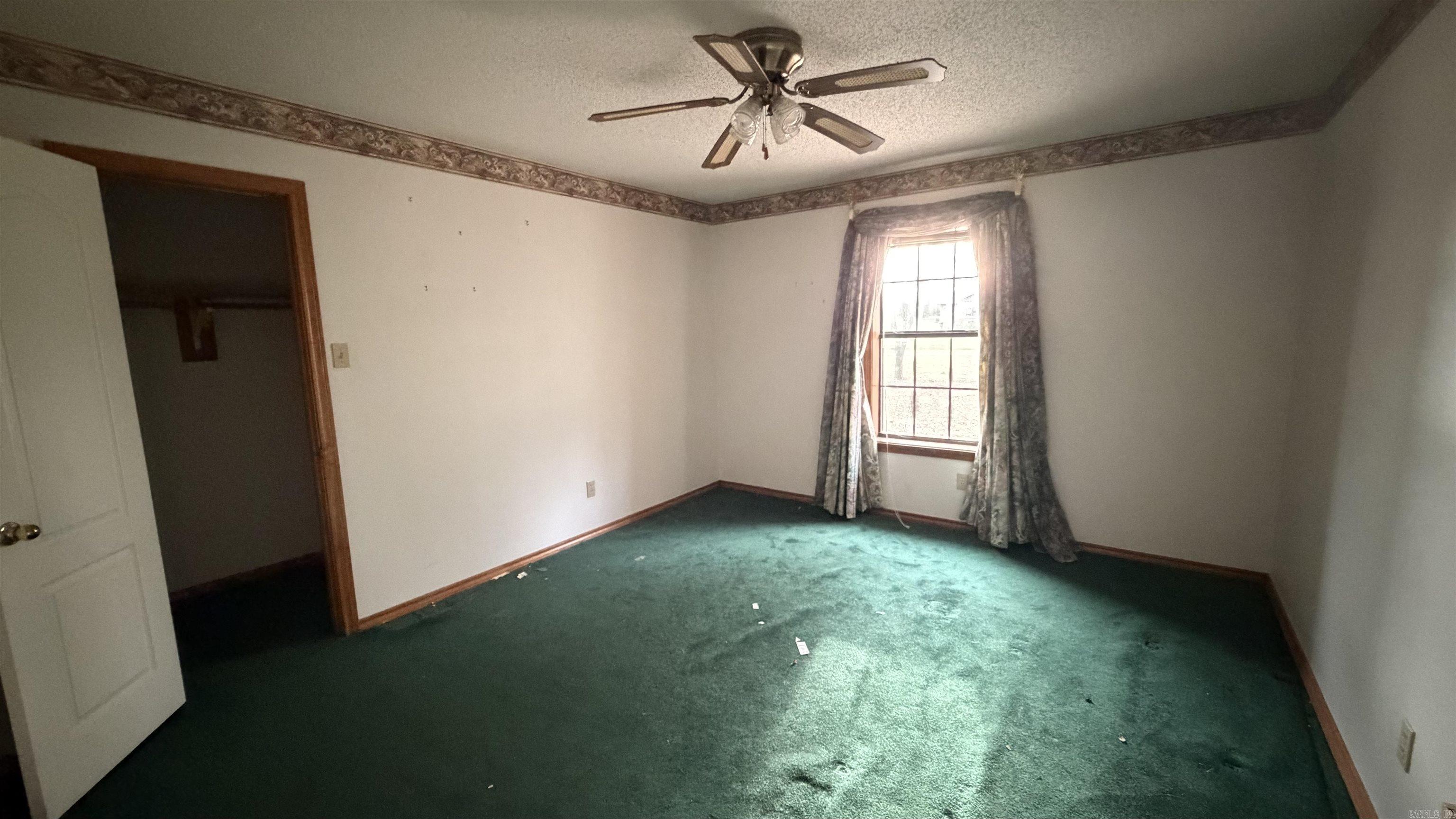766 County Rd 1229 Property Photo 15