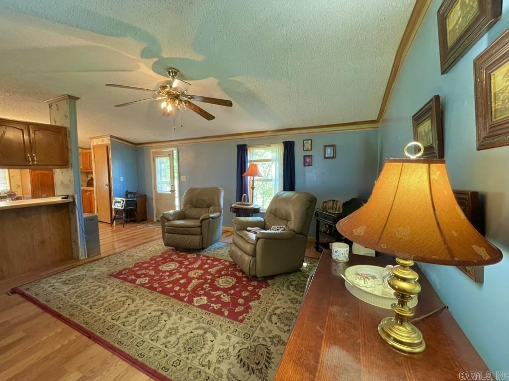 593 Hillhollow Rd Property Photo 11