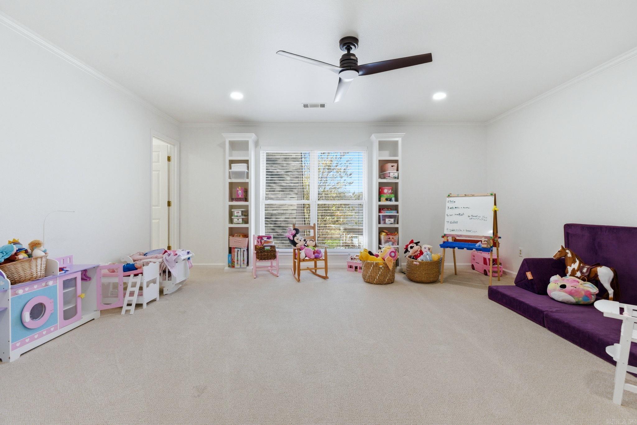 5006 Colonial Court Property Photo 28
