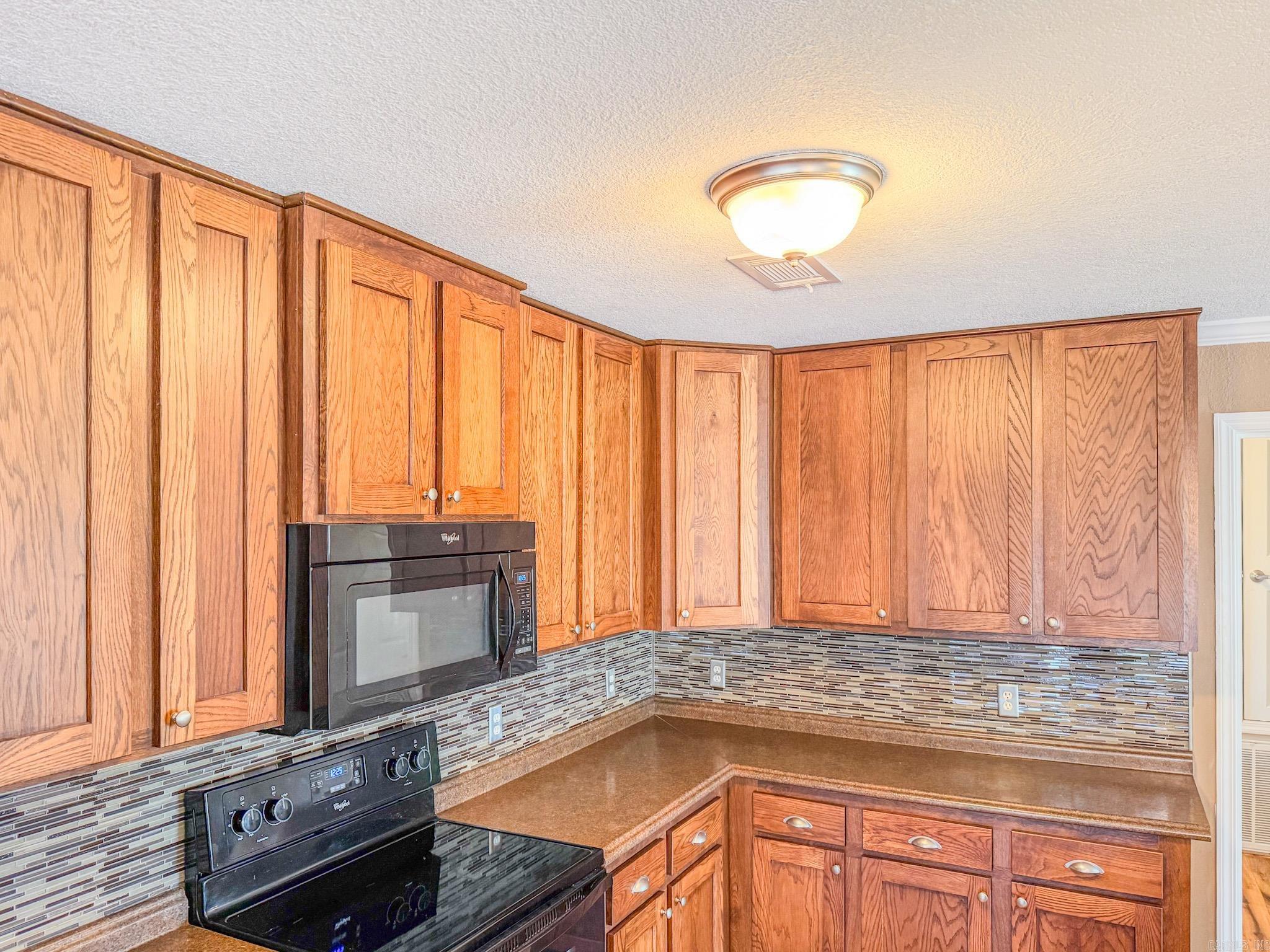 2660 Bateman Road Property Photo 4