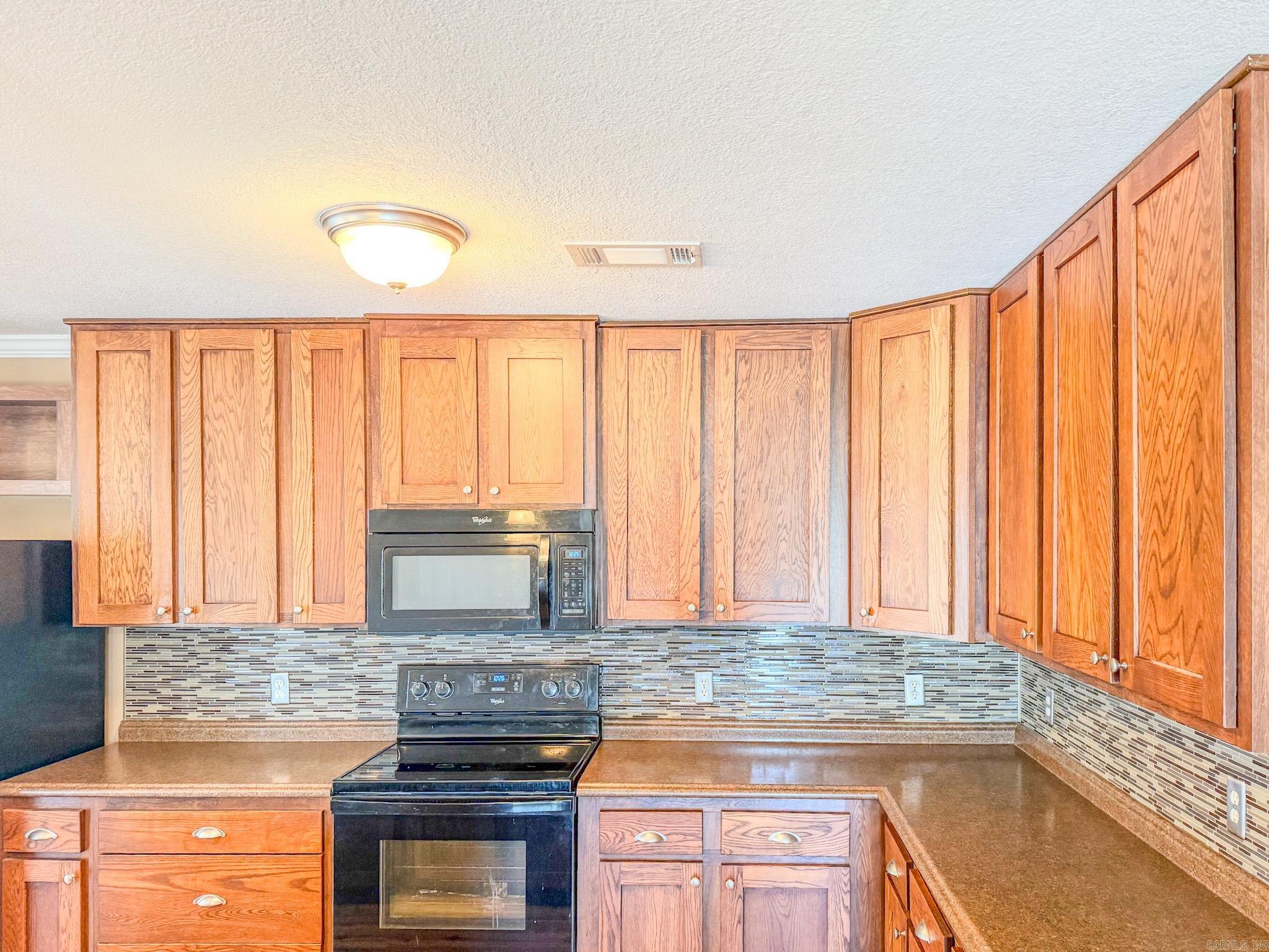 2660 Bateman Road Property Photo 5