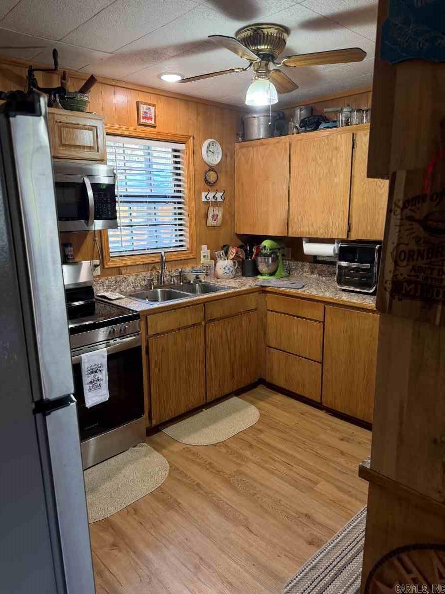 517 & 517 B E Webb Street Property Photo 34