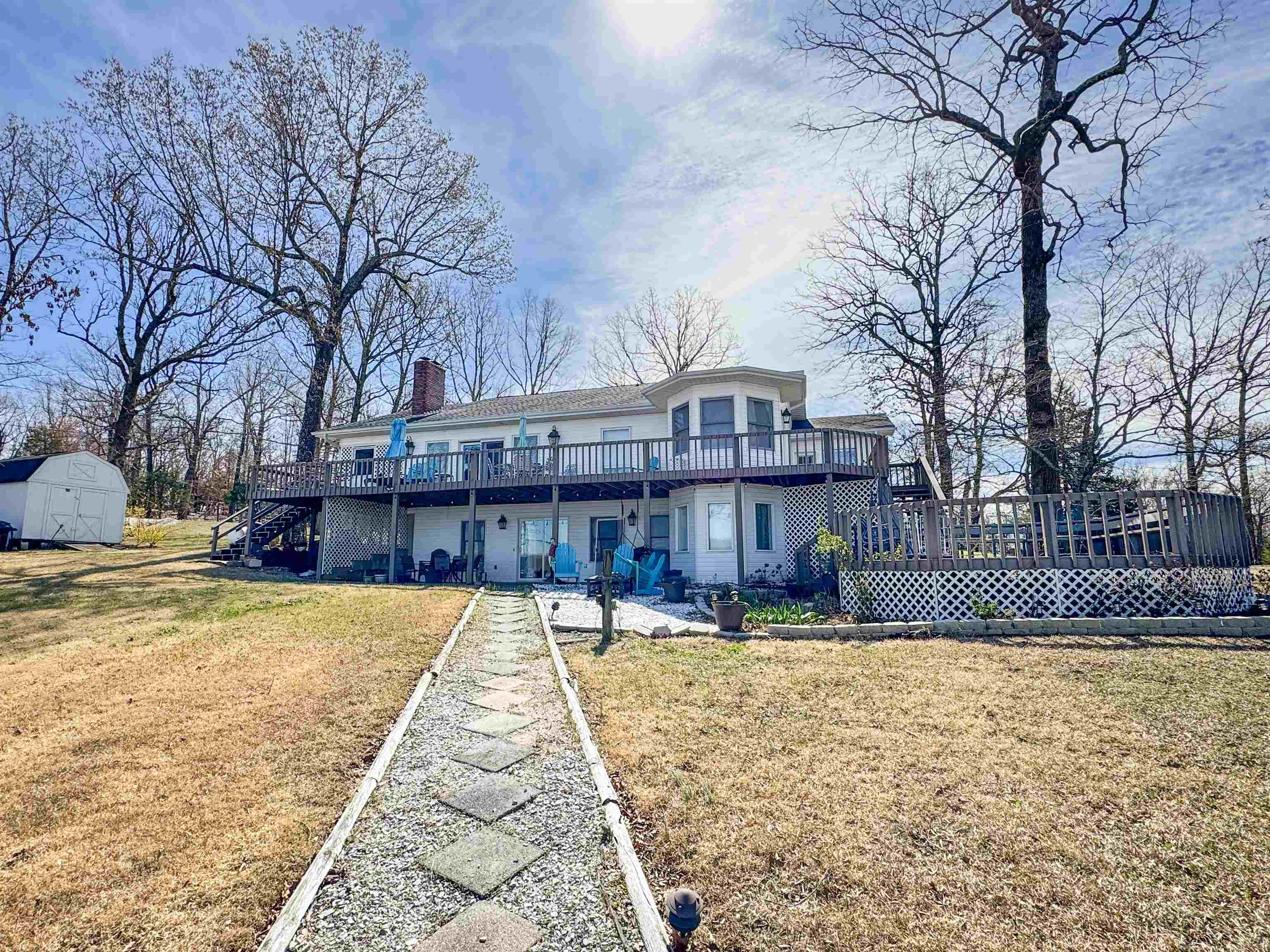 408 S Shore Dr Property Photo 6