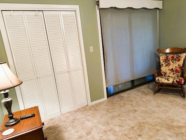 601 Woodlawn Dr #8 Property Photo 24