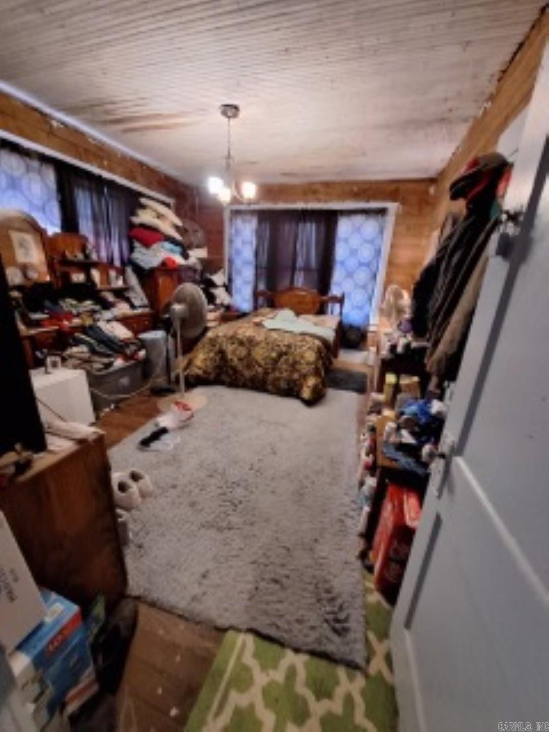 1005 Elm St Property Photo 19