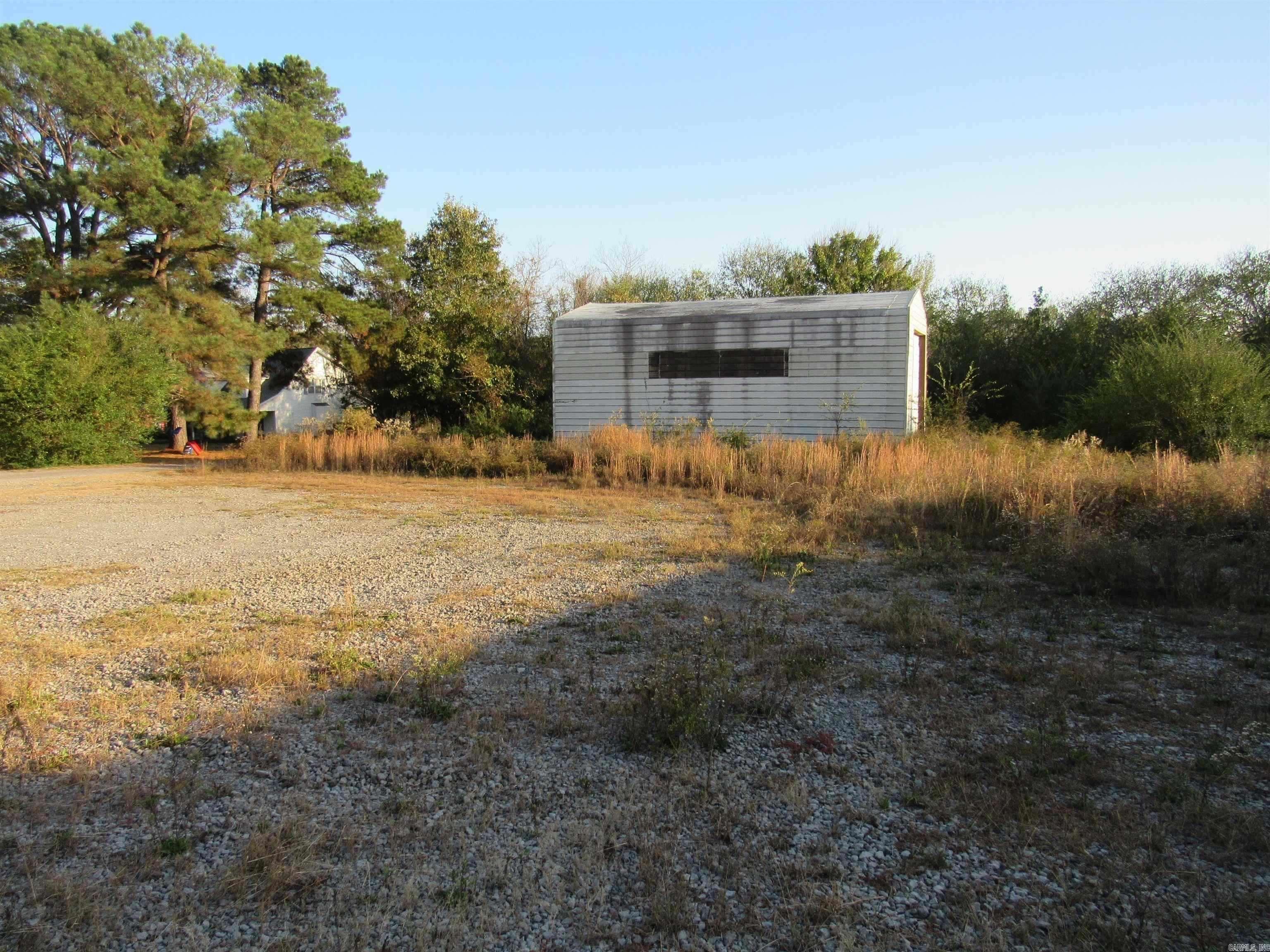 1140 Highway 367 Property Photo 7