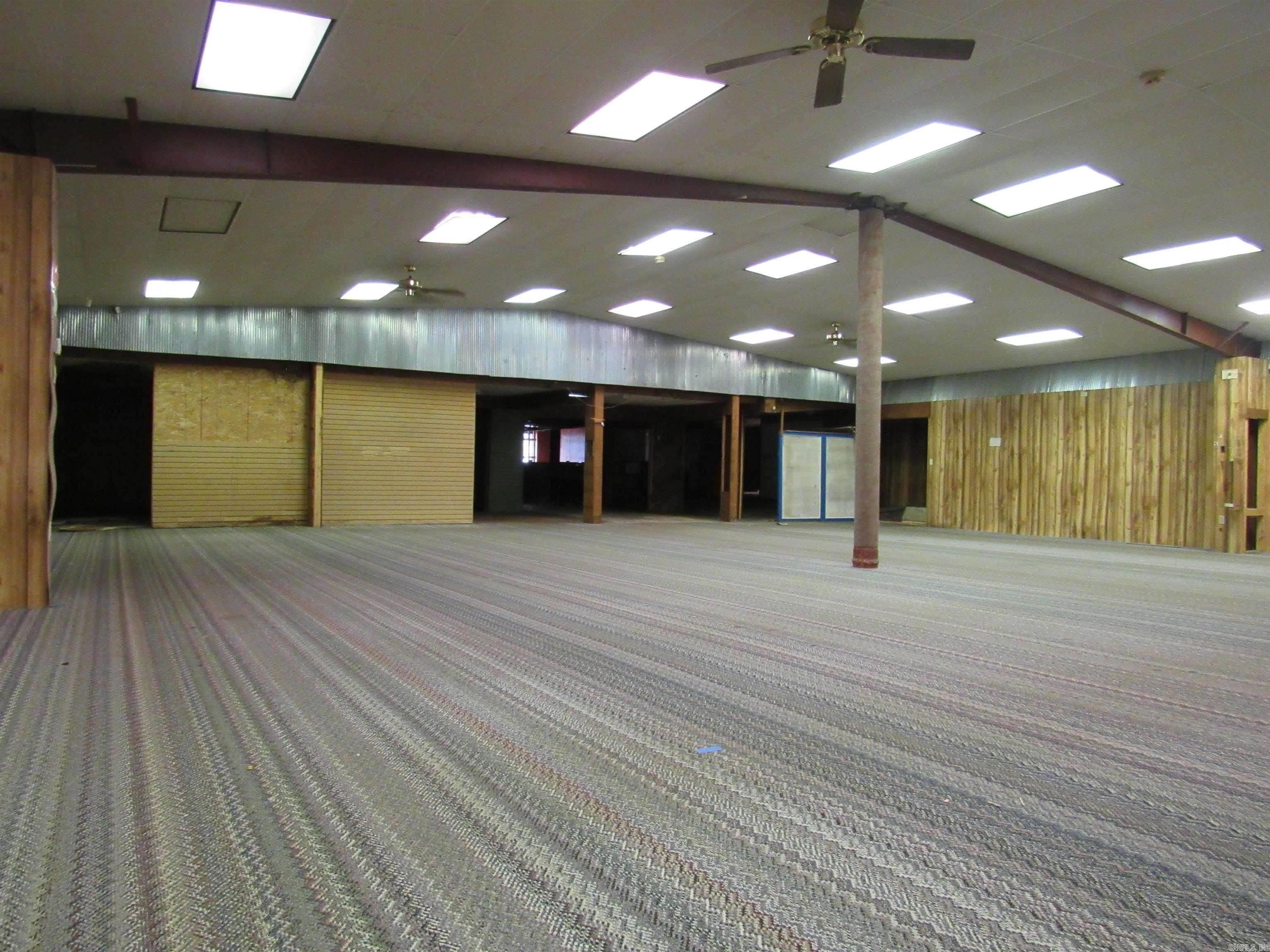 1140 Highway 367 Property Photo 9