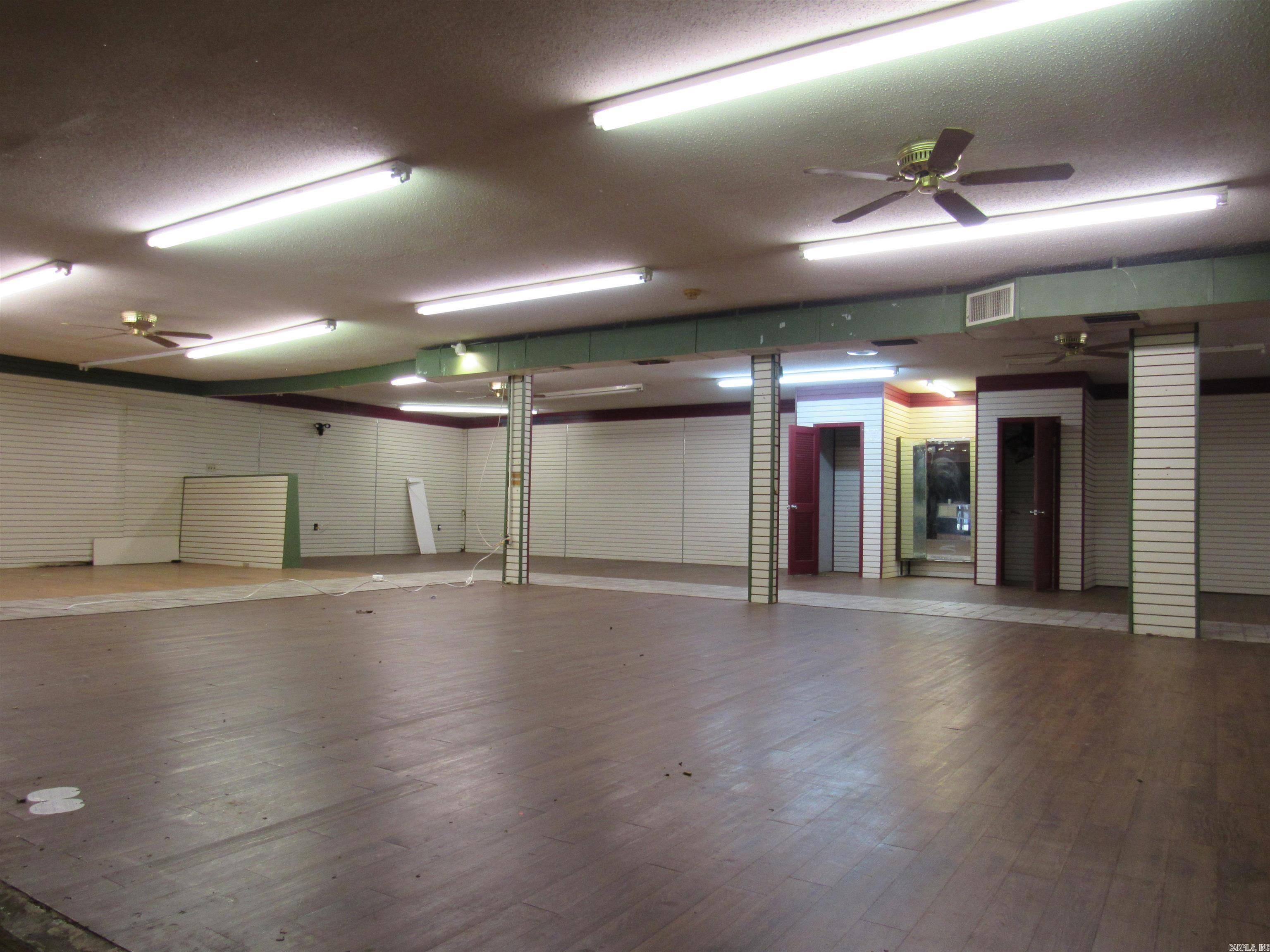 1140 Highway 367 Property Photo 17