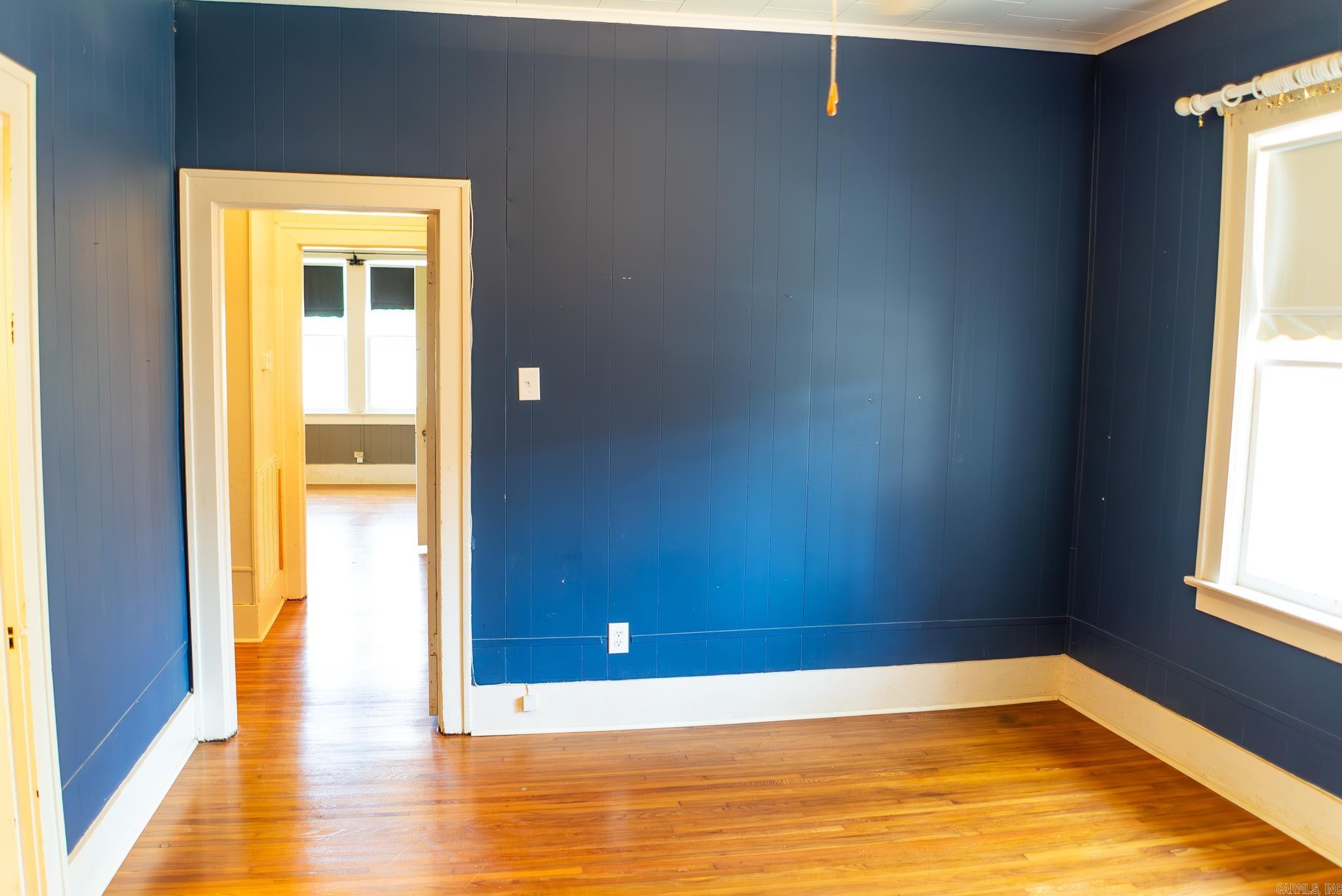 119 E College Street Property Photo 25