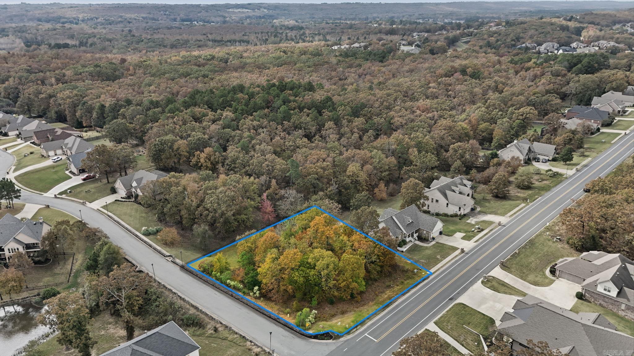 507 Greystone Boulevard Property Photo 4