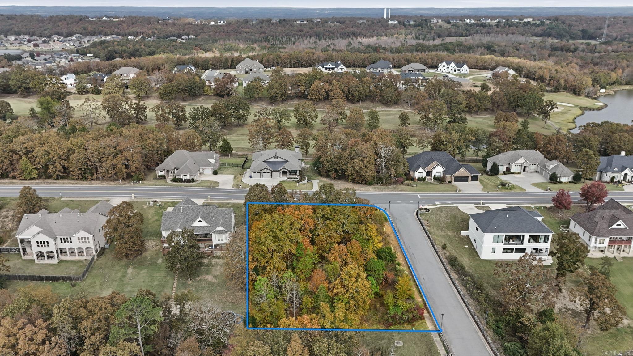 507 Greystone Boulevard Property Photo 5