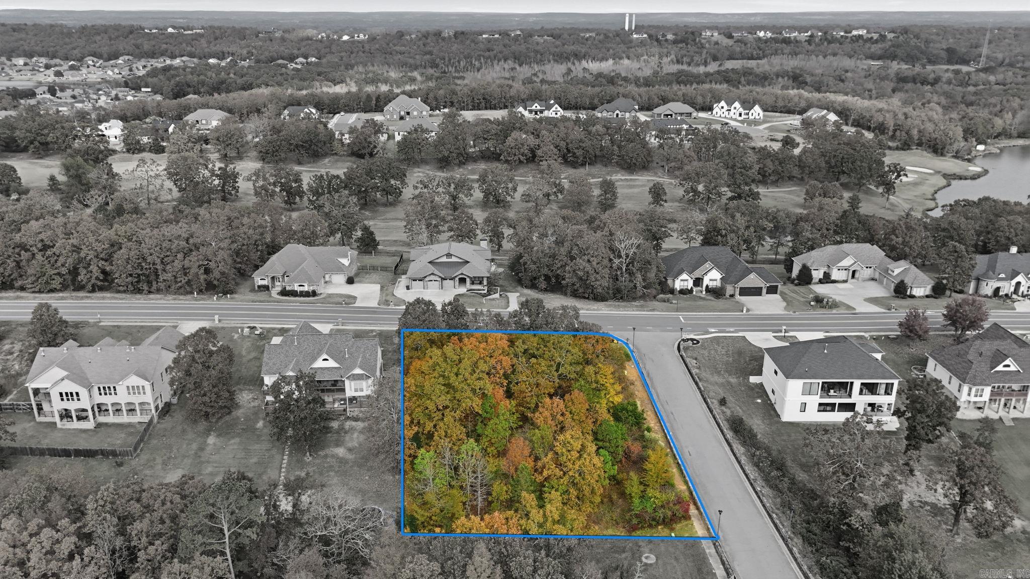 507 Greystone Boulevard Property Photo 6