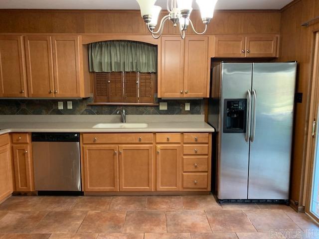 7400 Briarwood Drive Property Photo 6