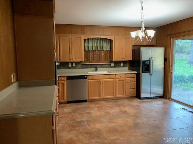 7400 Briarwood Drive Property Photo 7