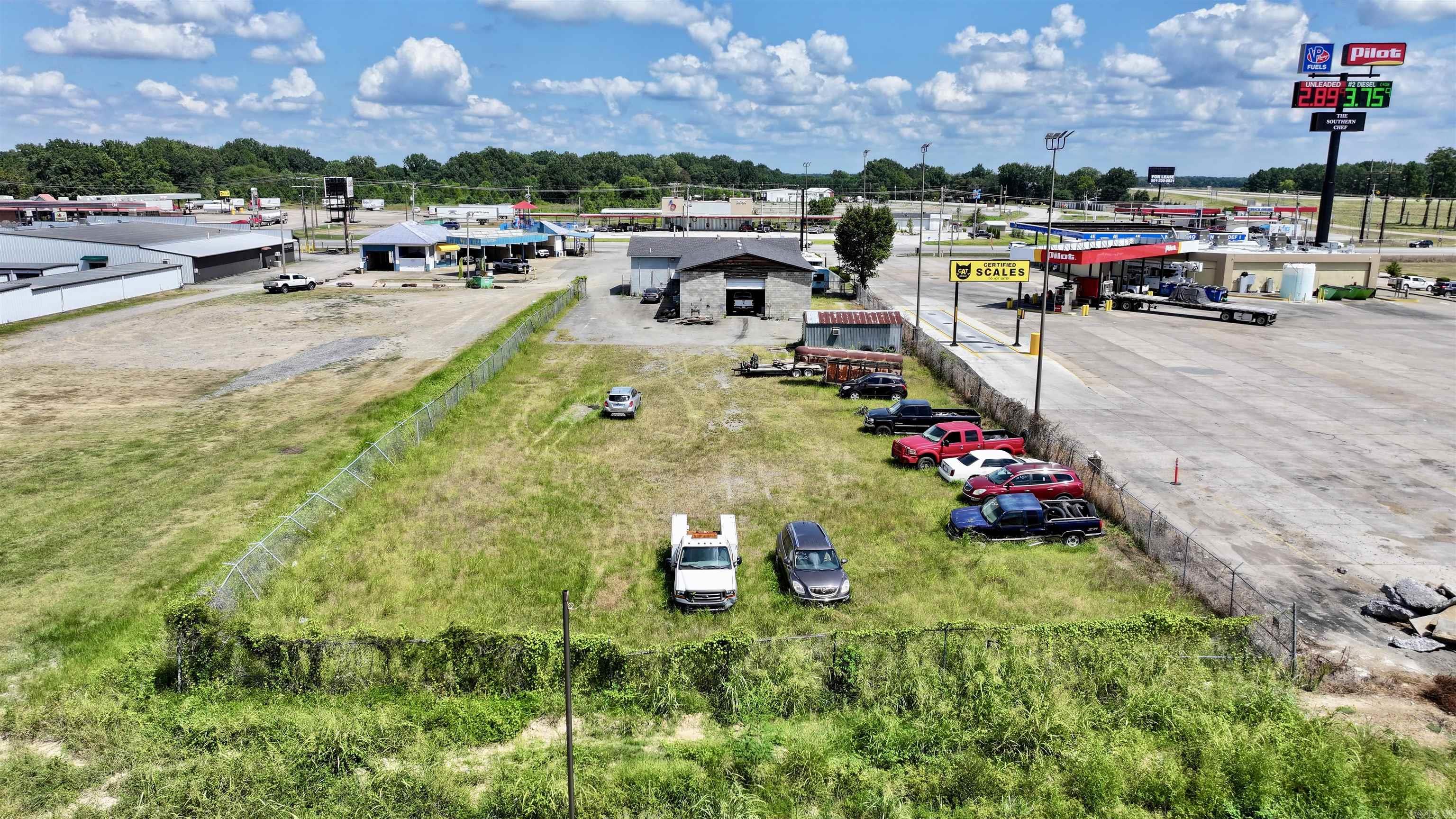 125 N 167 Highway Property Photo 13