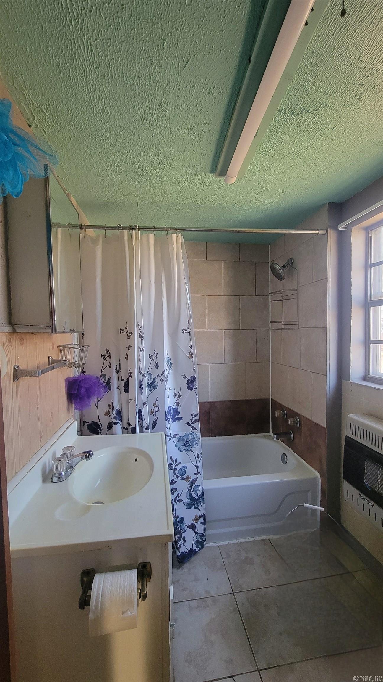 517 Smith Property Photo 7