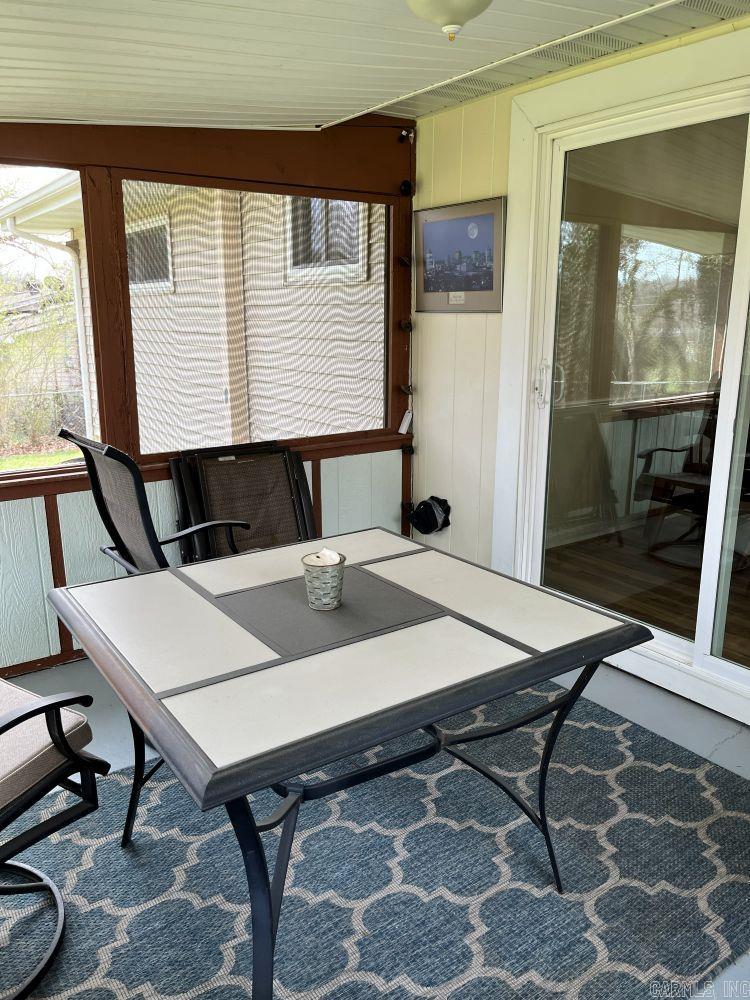 25 Su Lane Property Photo 13