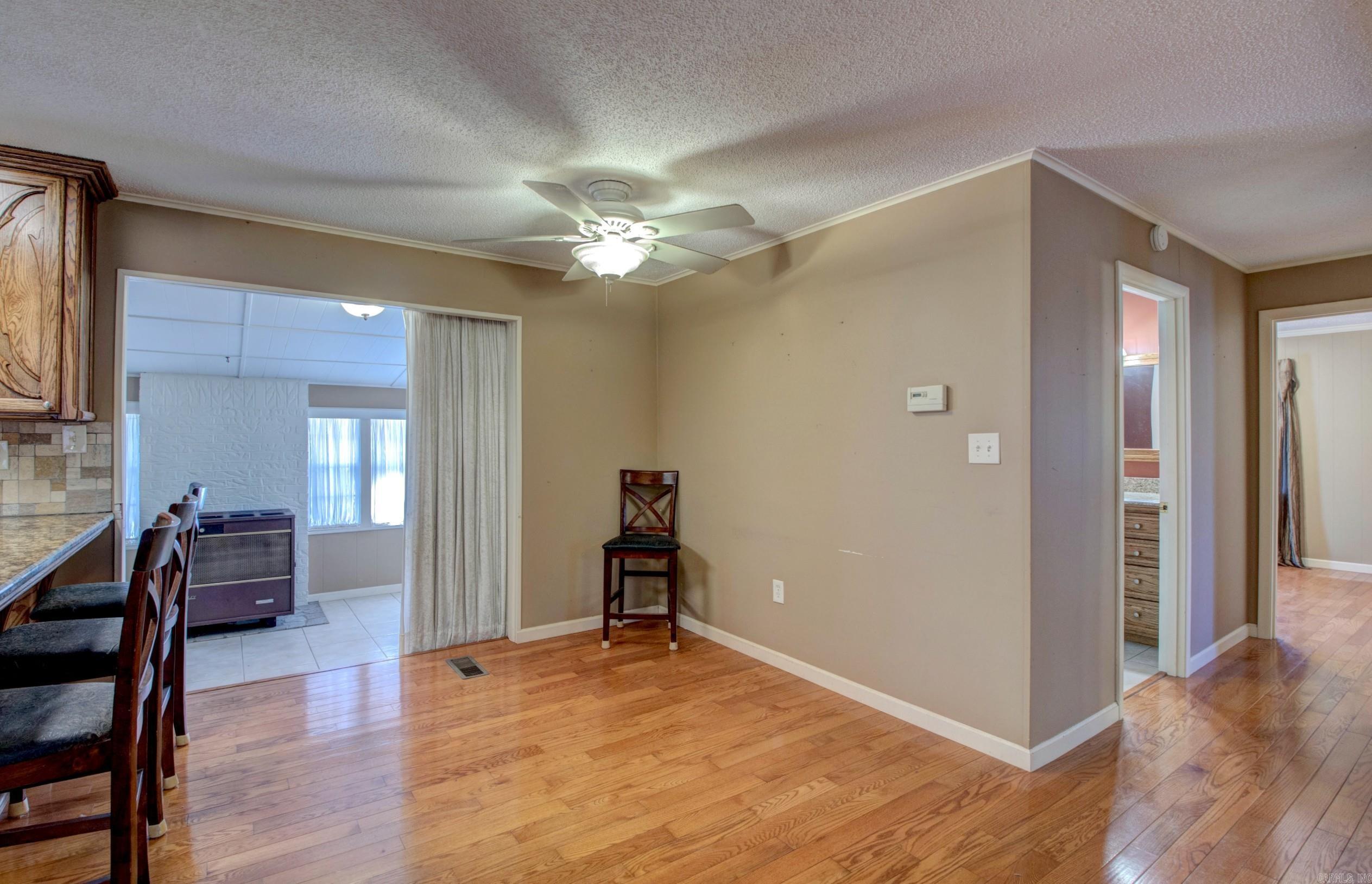1401 E Colonel Glenn Road Property Photo 10