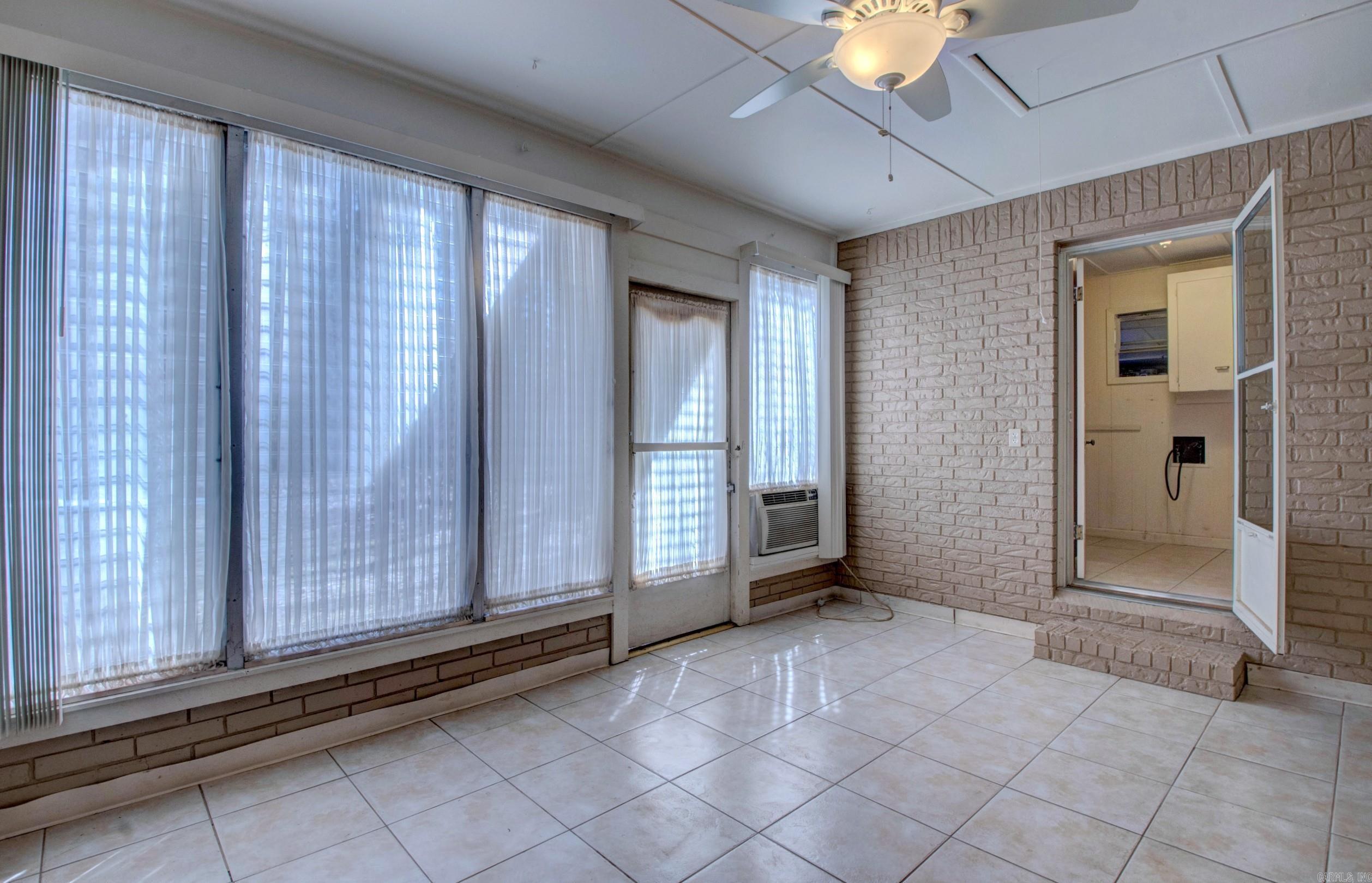1401 E Colonel Glenn Road Property Photo 24