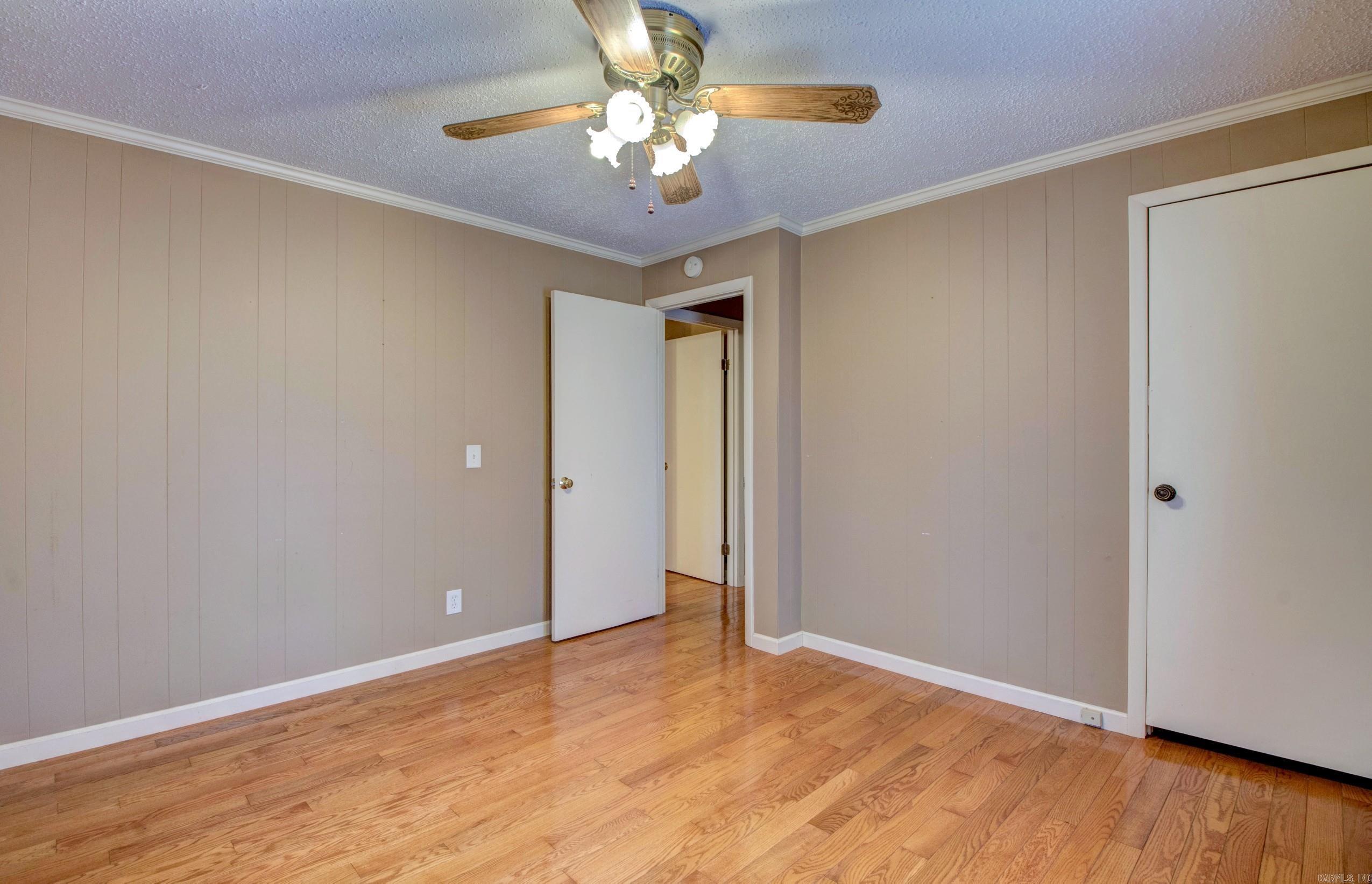1401 E Colonel Glenn Road Property Photo 34