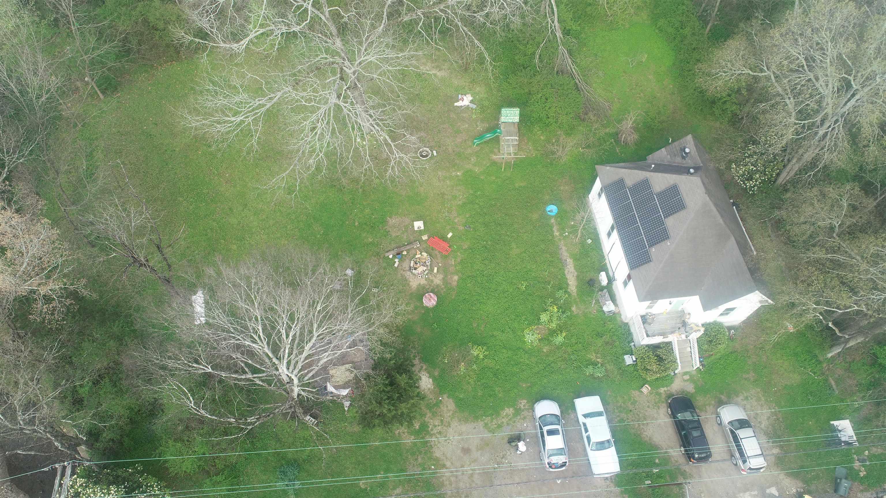 416 S Park St Property Photo 6