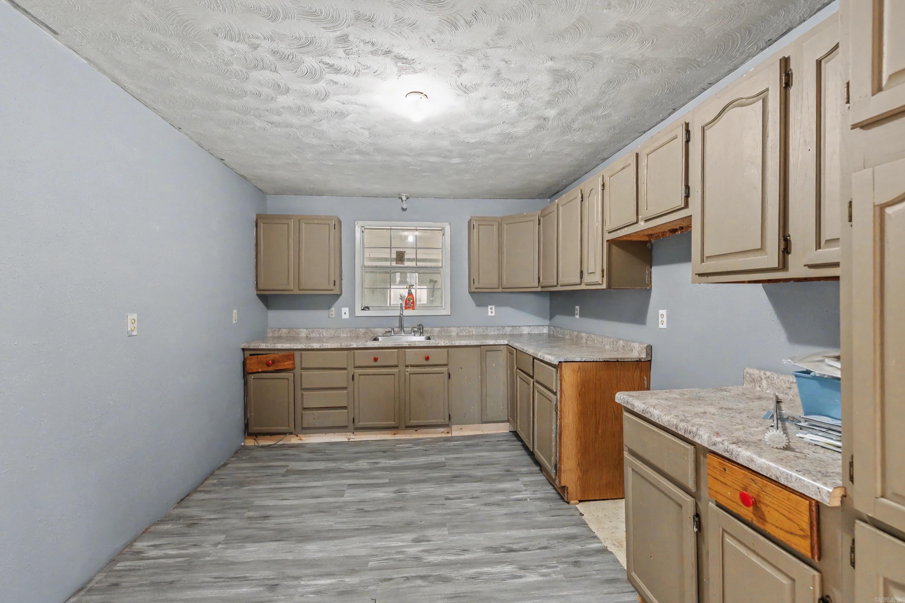358 County Road 441 Property Photo 17