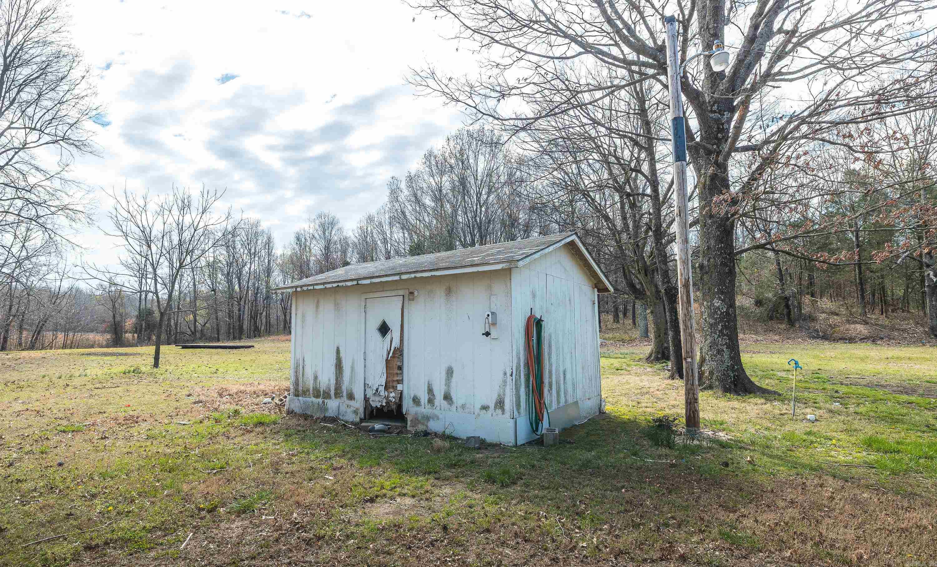358 County Road 441 Property Photo 29