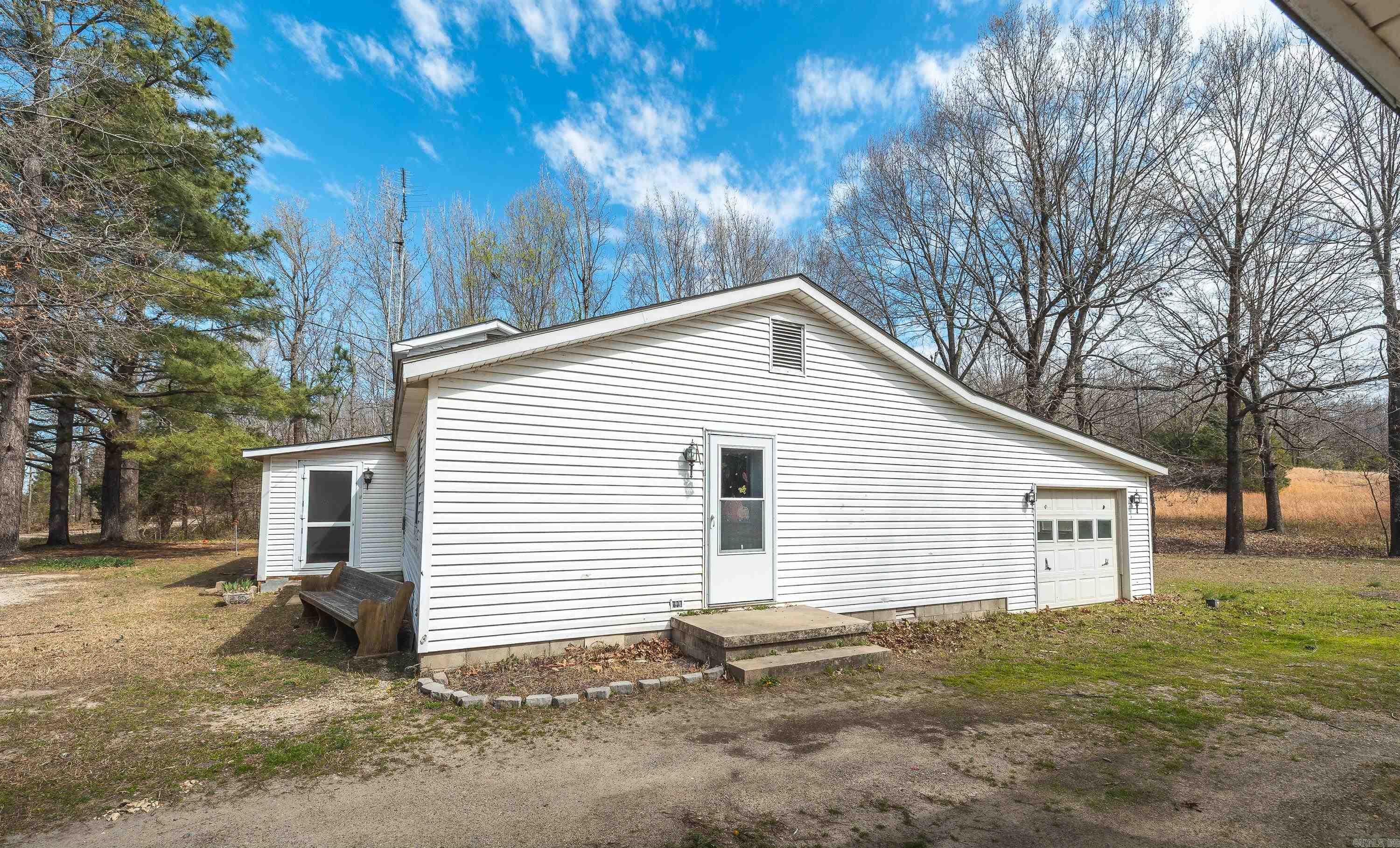 358 County Road 441 Property Photo 31